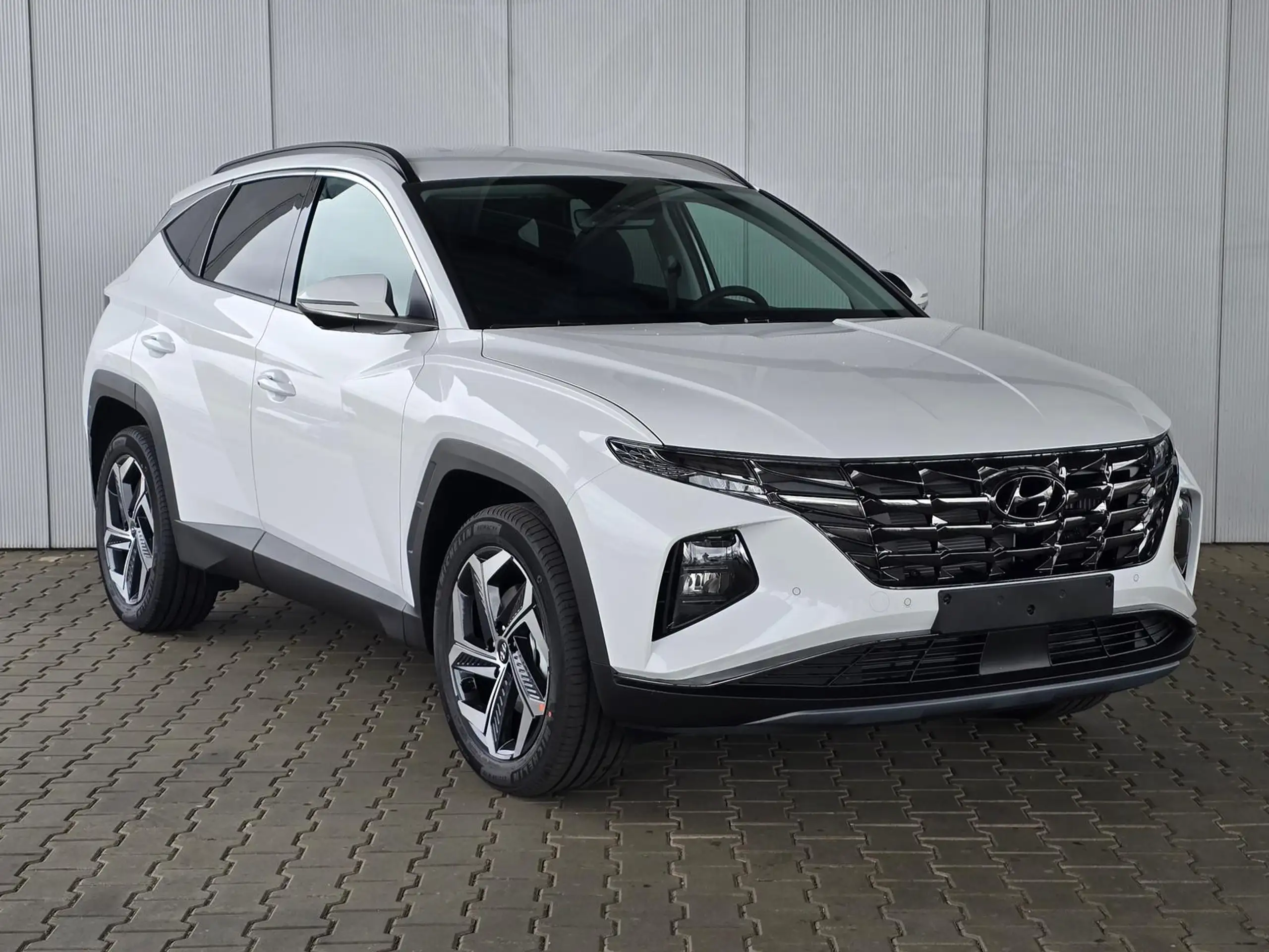 Hyundai - TUCSON