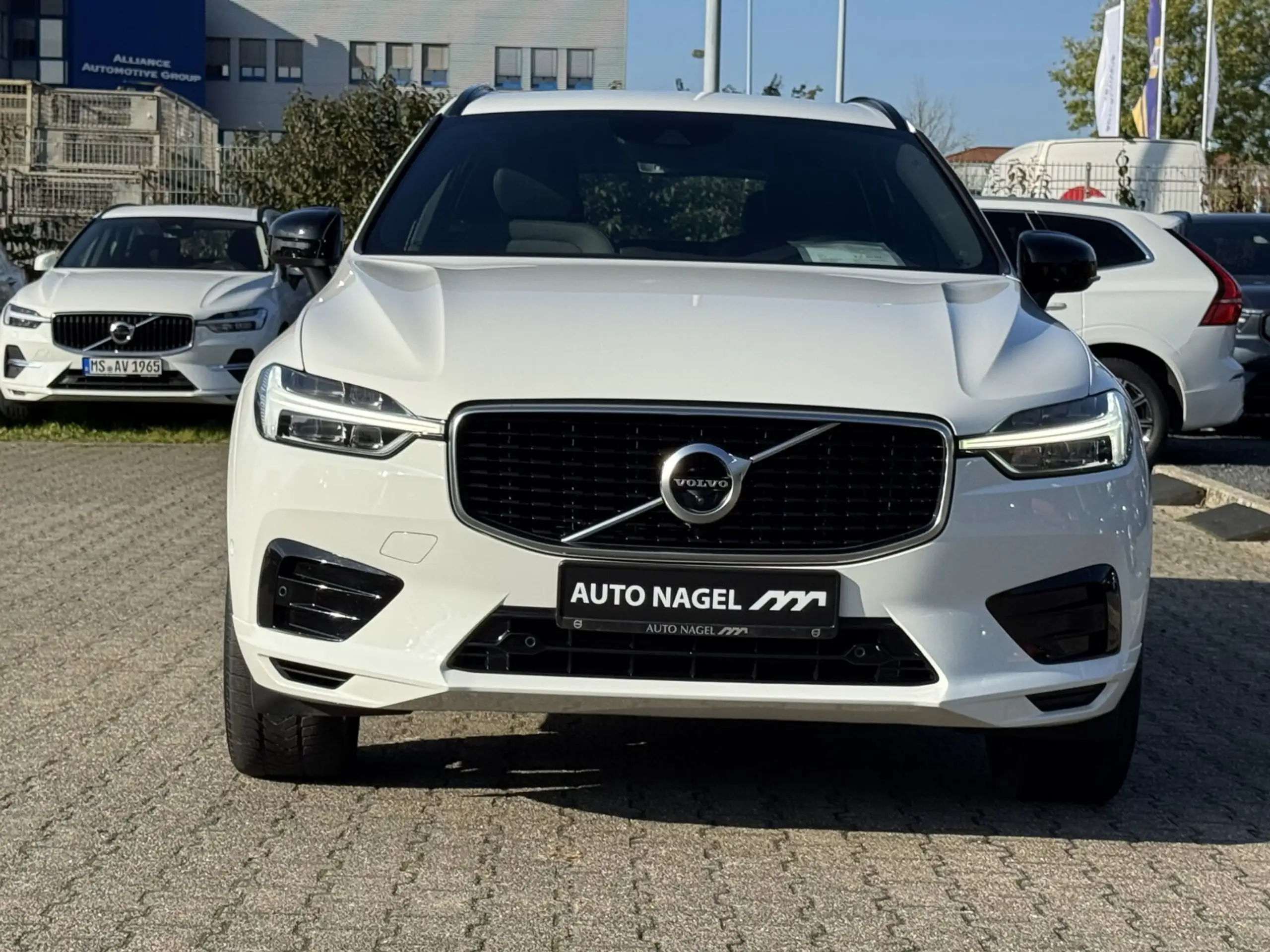 Volvo - XC60