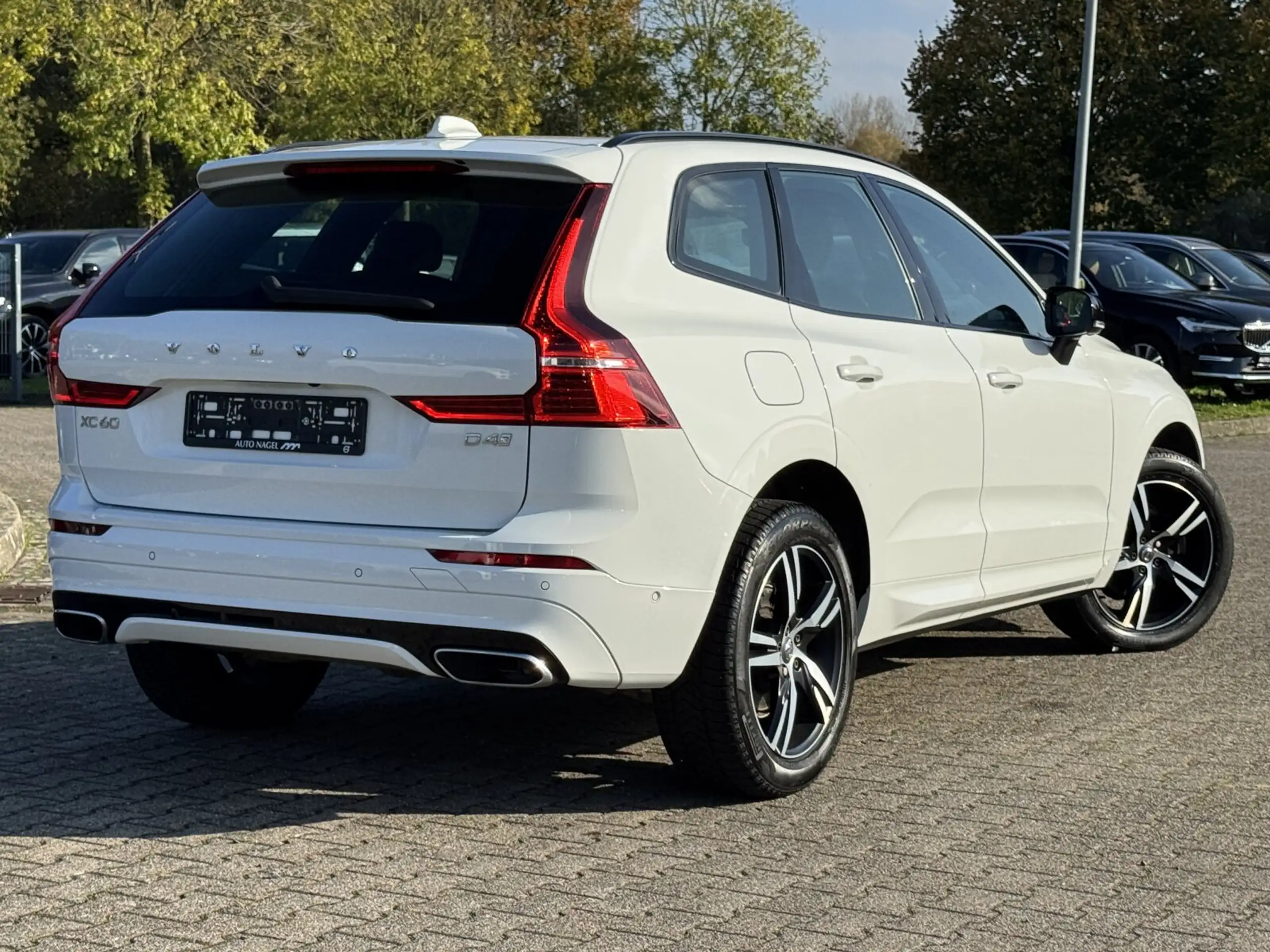 Volvo - XC60