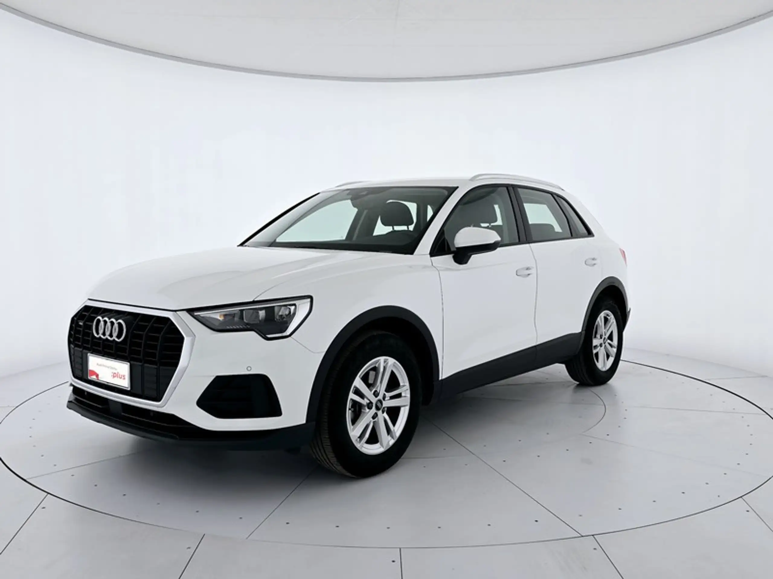 Audi - Q3