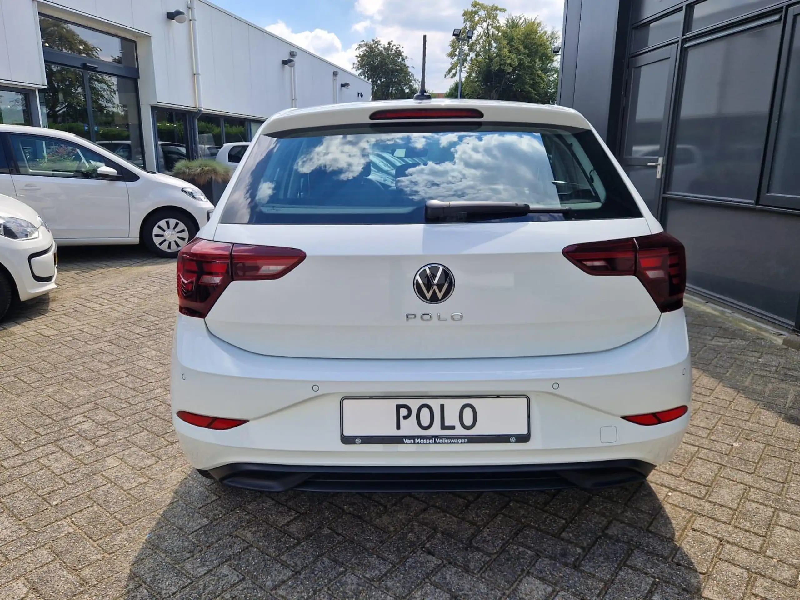 Volkswagen - Polo