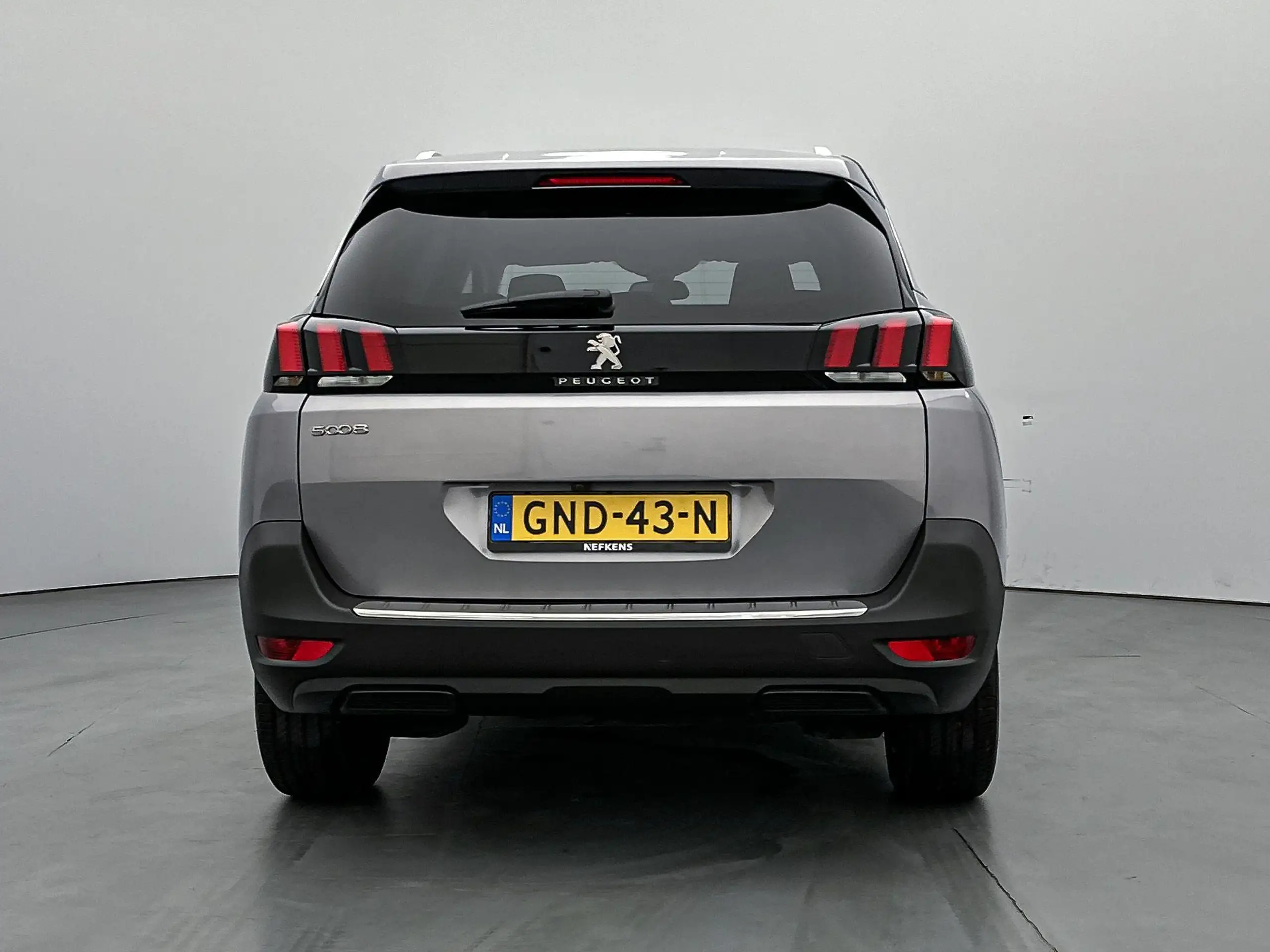 Peugeot - 5008