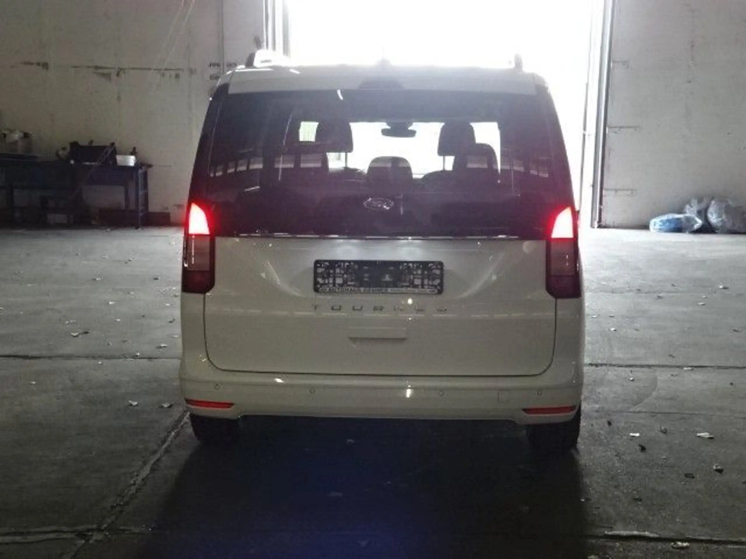 Ford - Grand Tourneo