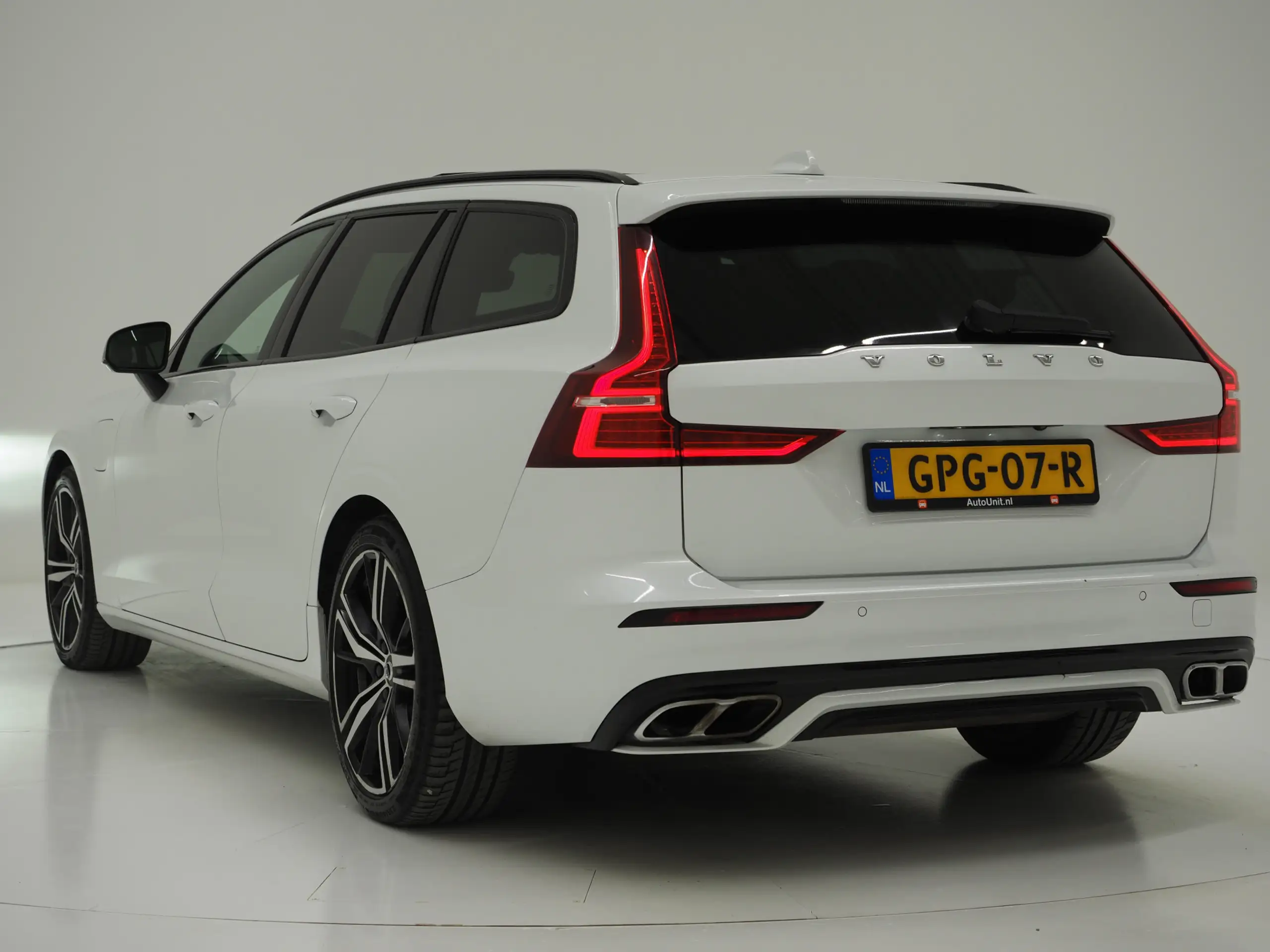 Volvo - V60