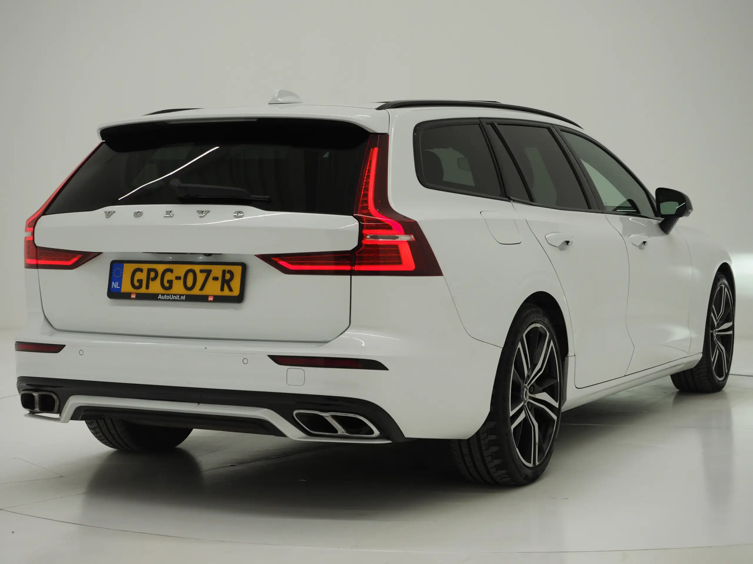 Volvo - V60