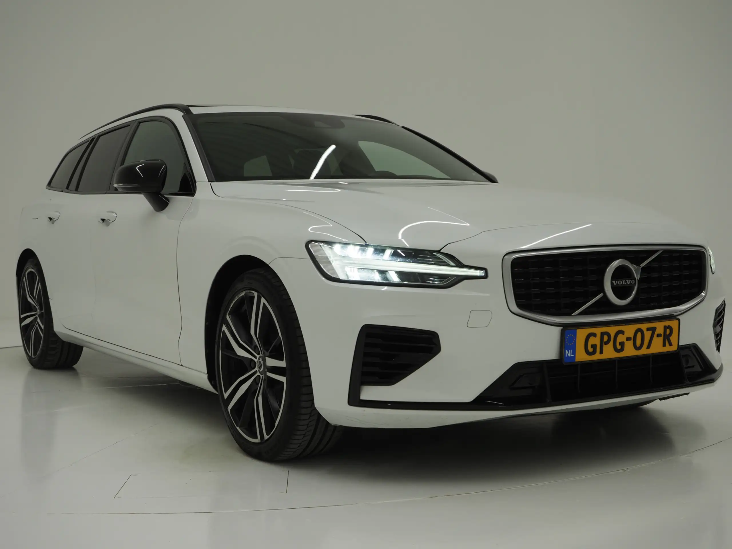 Volvo - V60