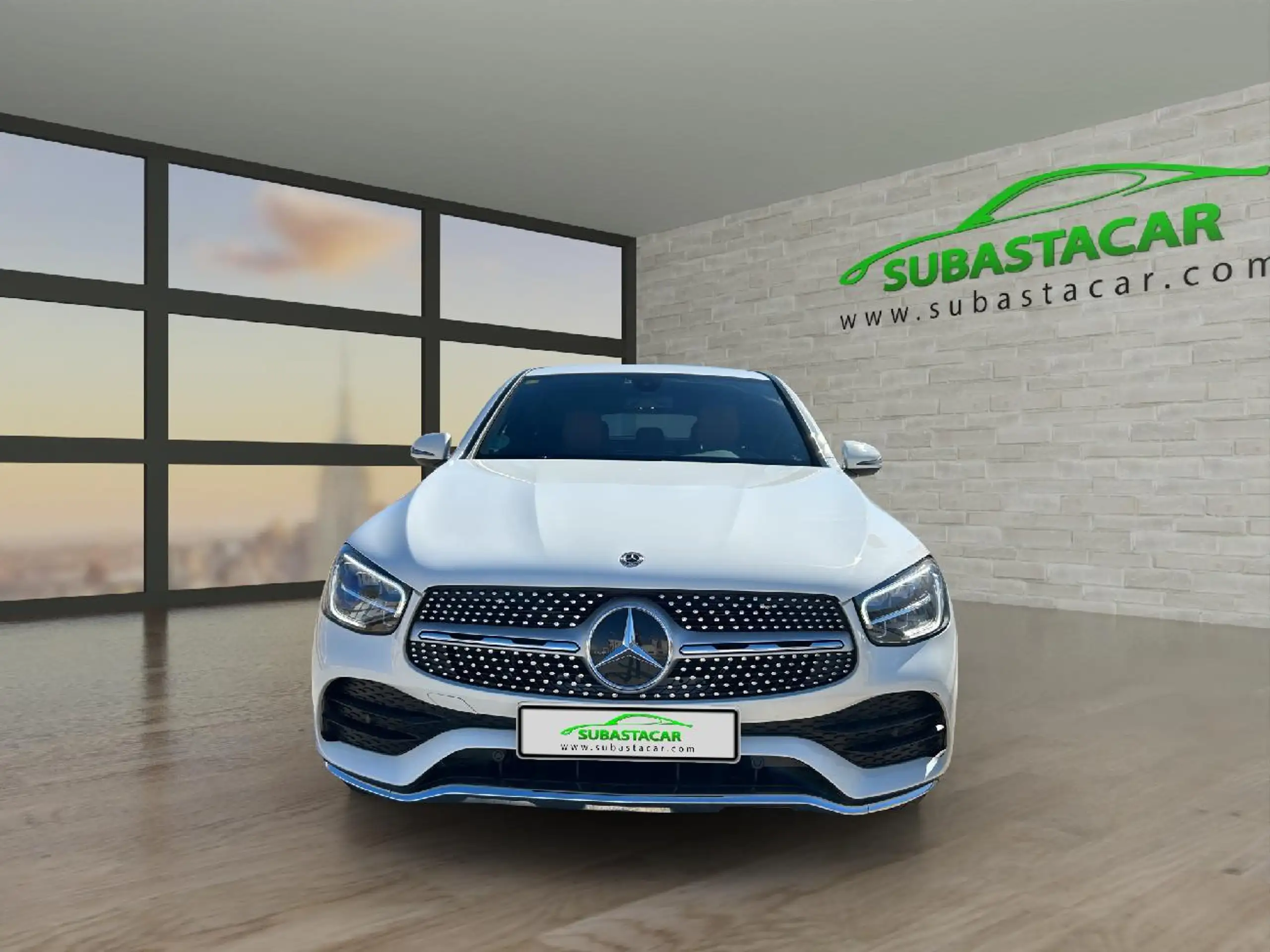 Mercedes-Benz - GLC 220