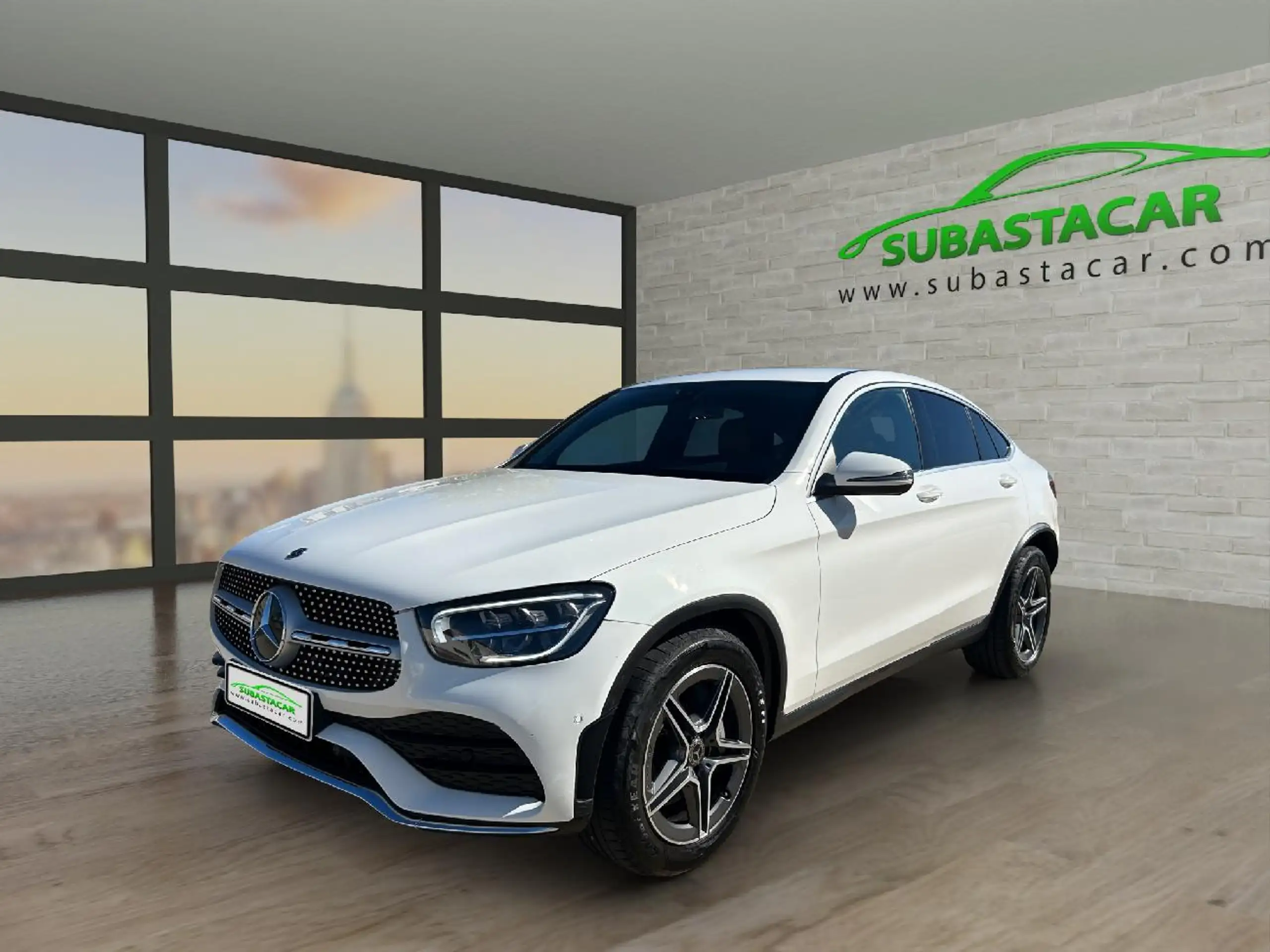 Mercedes-Benz - GLC 220