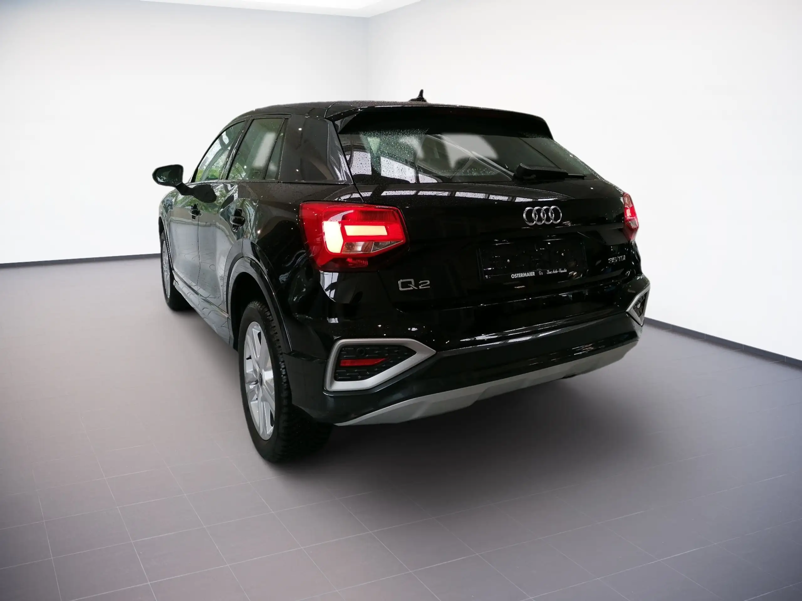 Audi - Q2