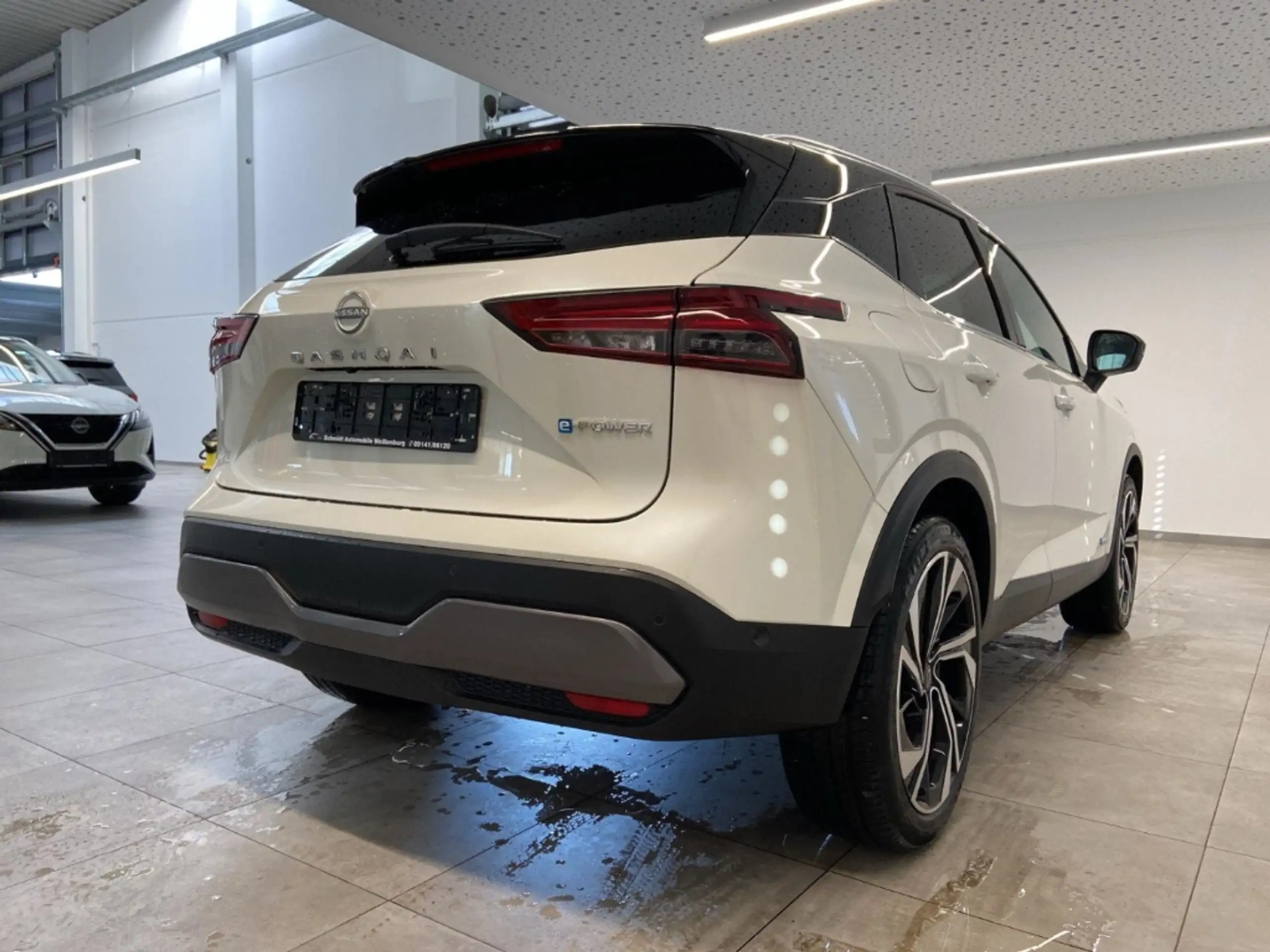 Nissan - Qashqai