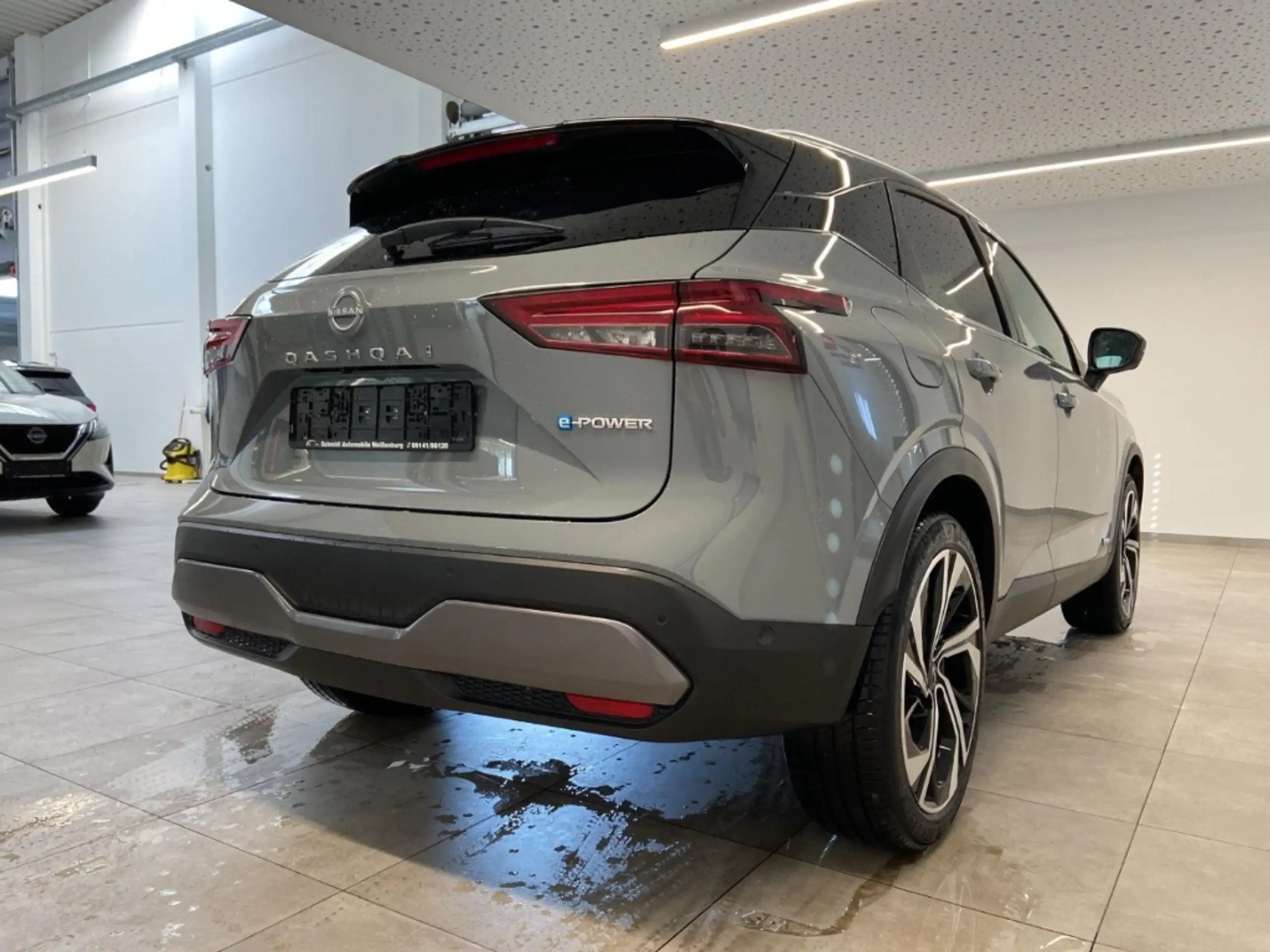 Nissan - Qashqai