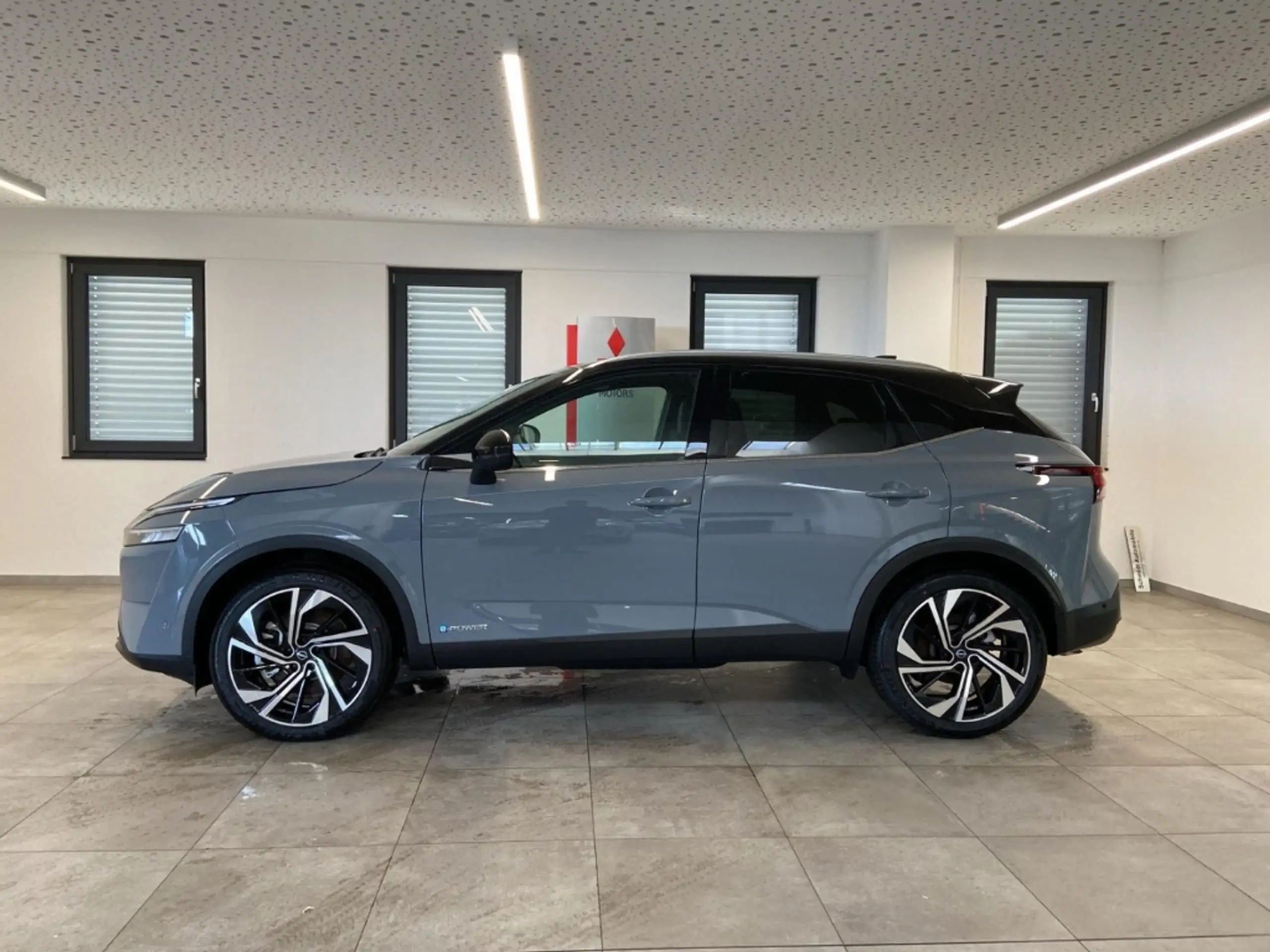 Nissan - Qashqai