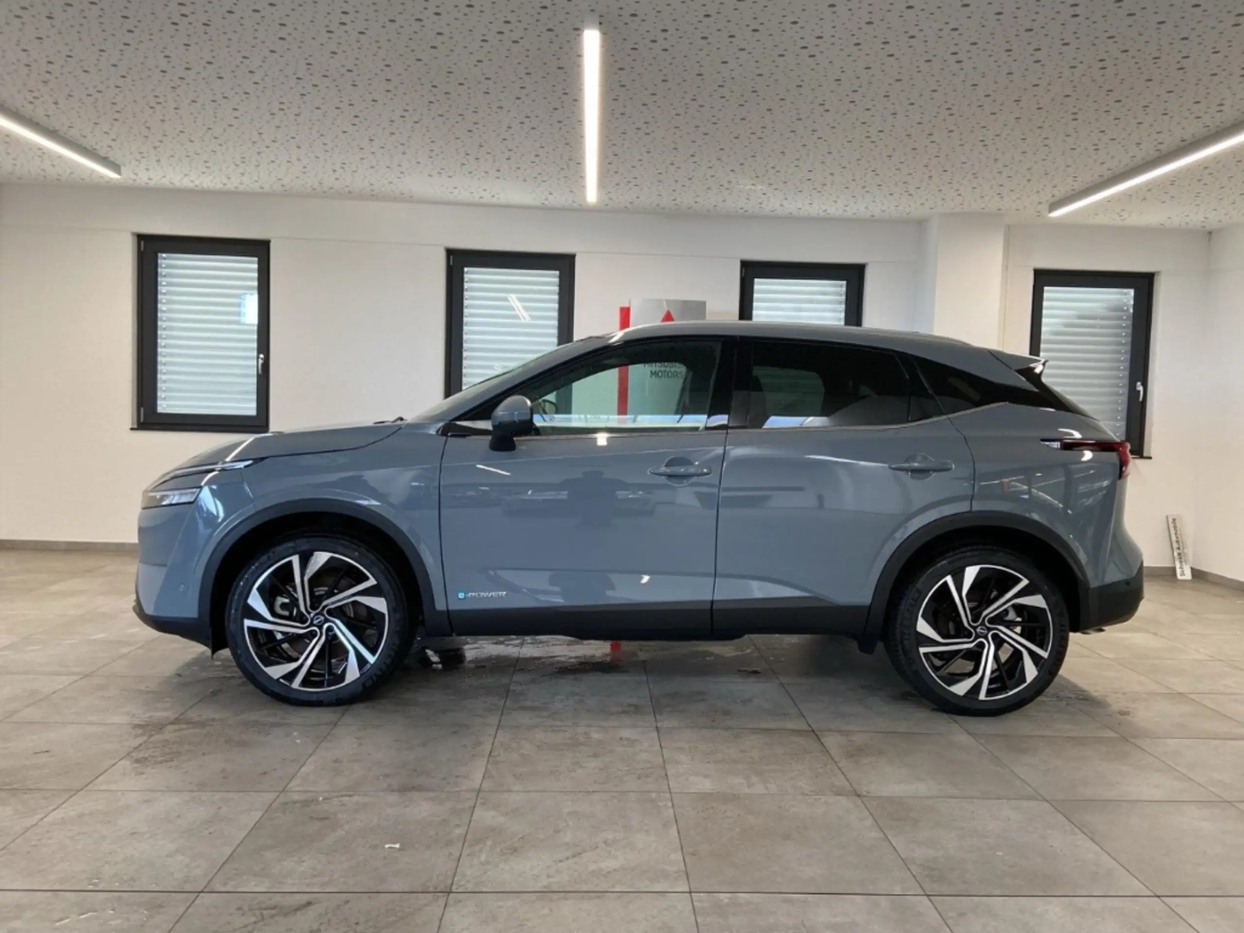 Nissan - Qashqai