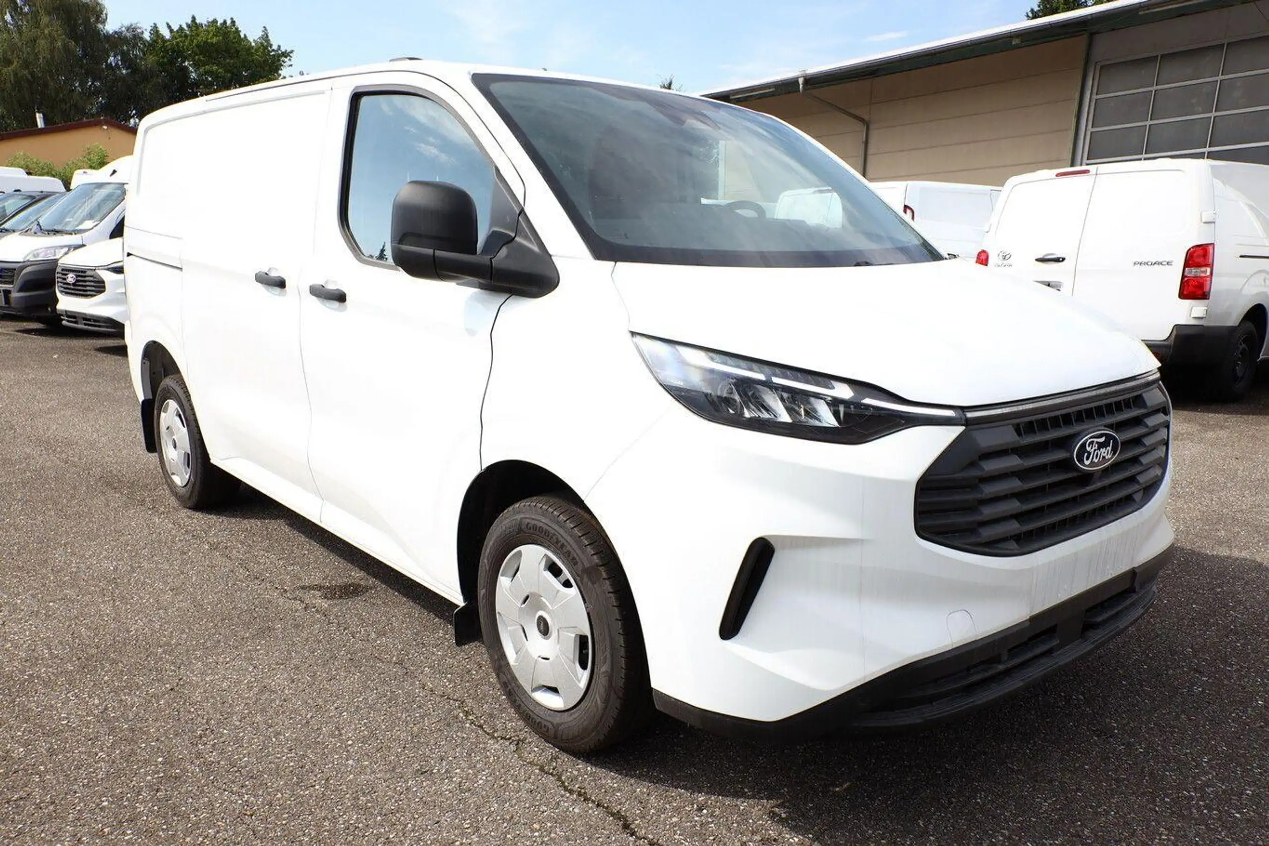 Ford Transit Custom 2024