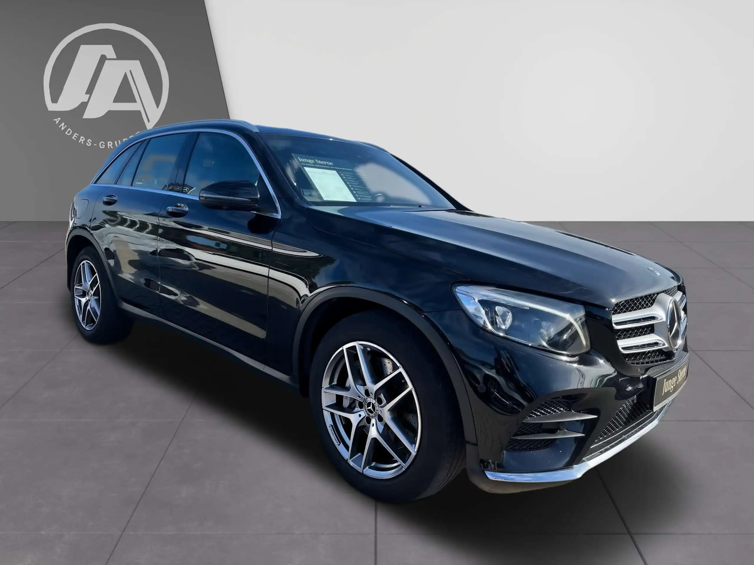 Mercedes-Benz - GLC 250