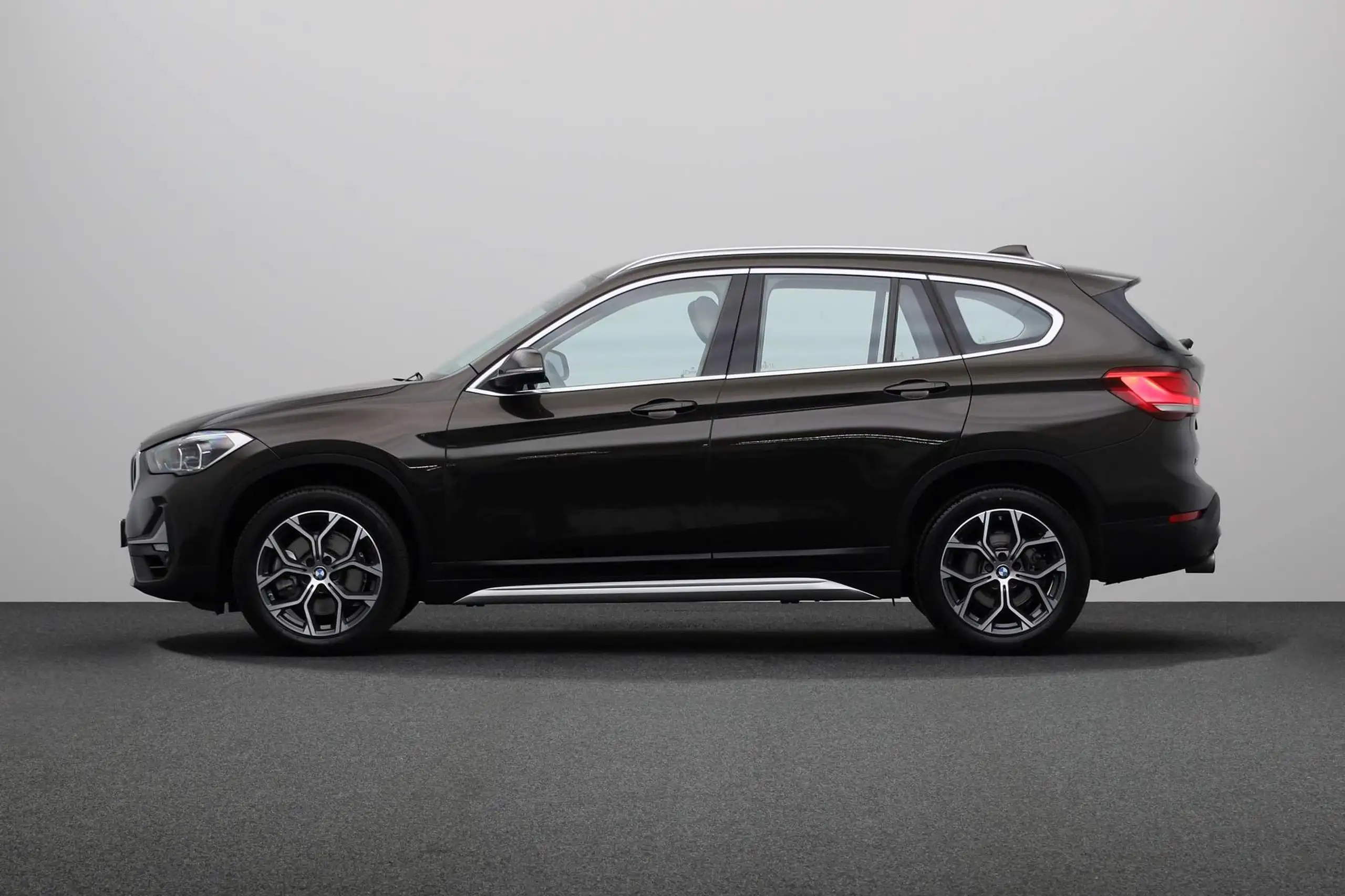 BMW - X1