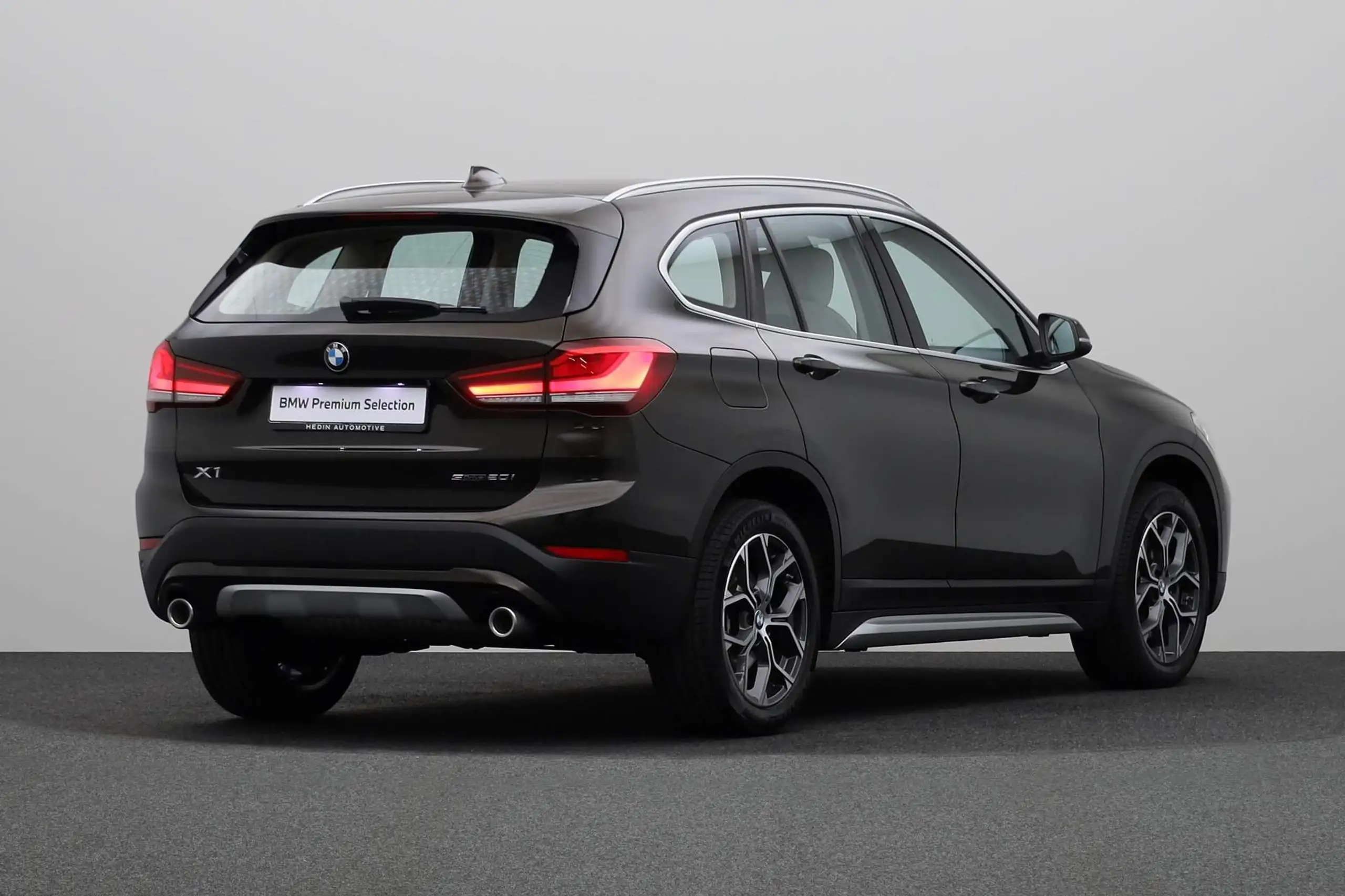 BMW - X1