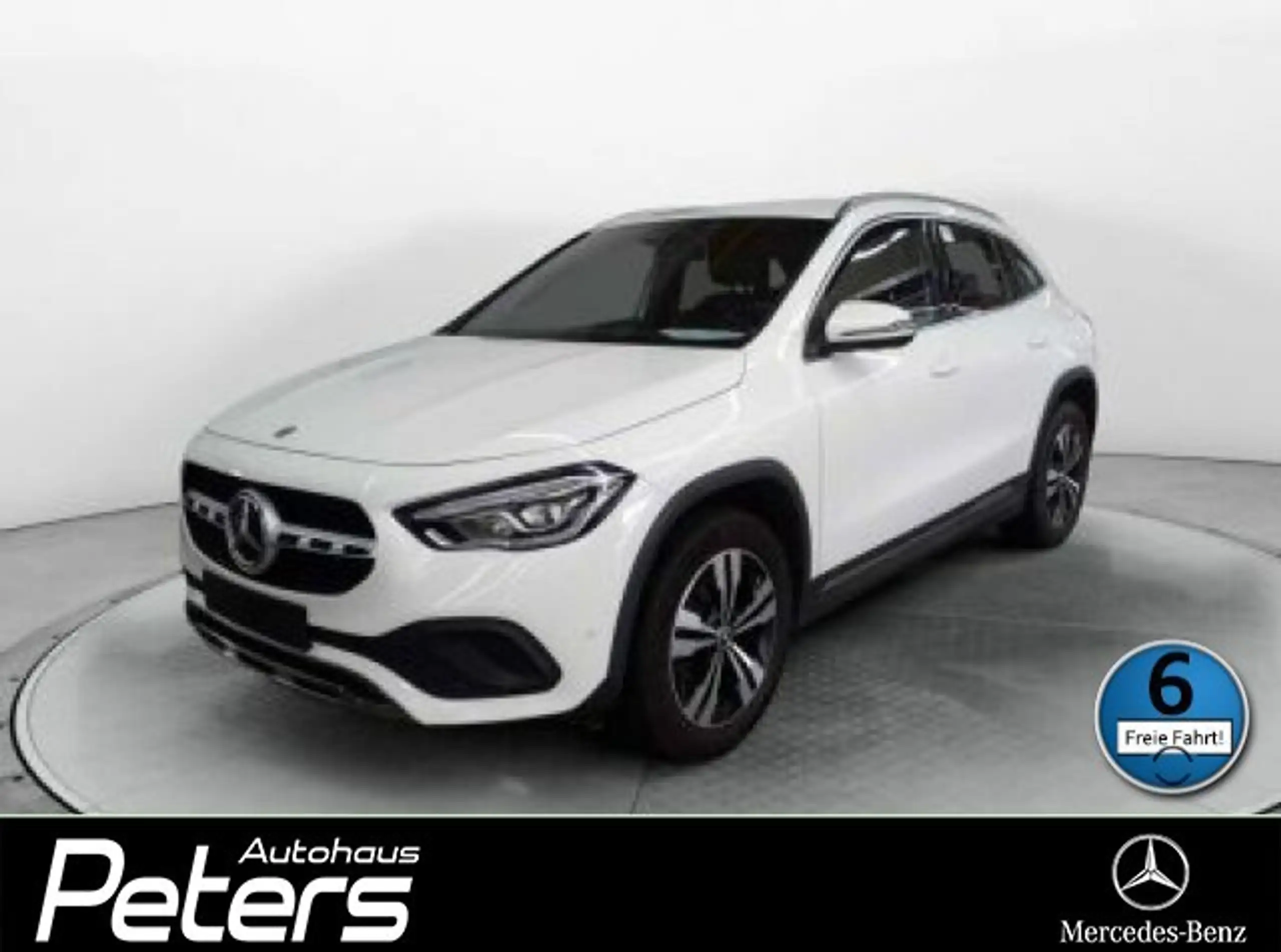 Mercedes-Benz - GLA 200