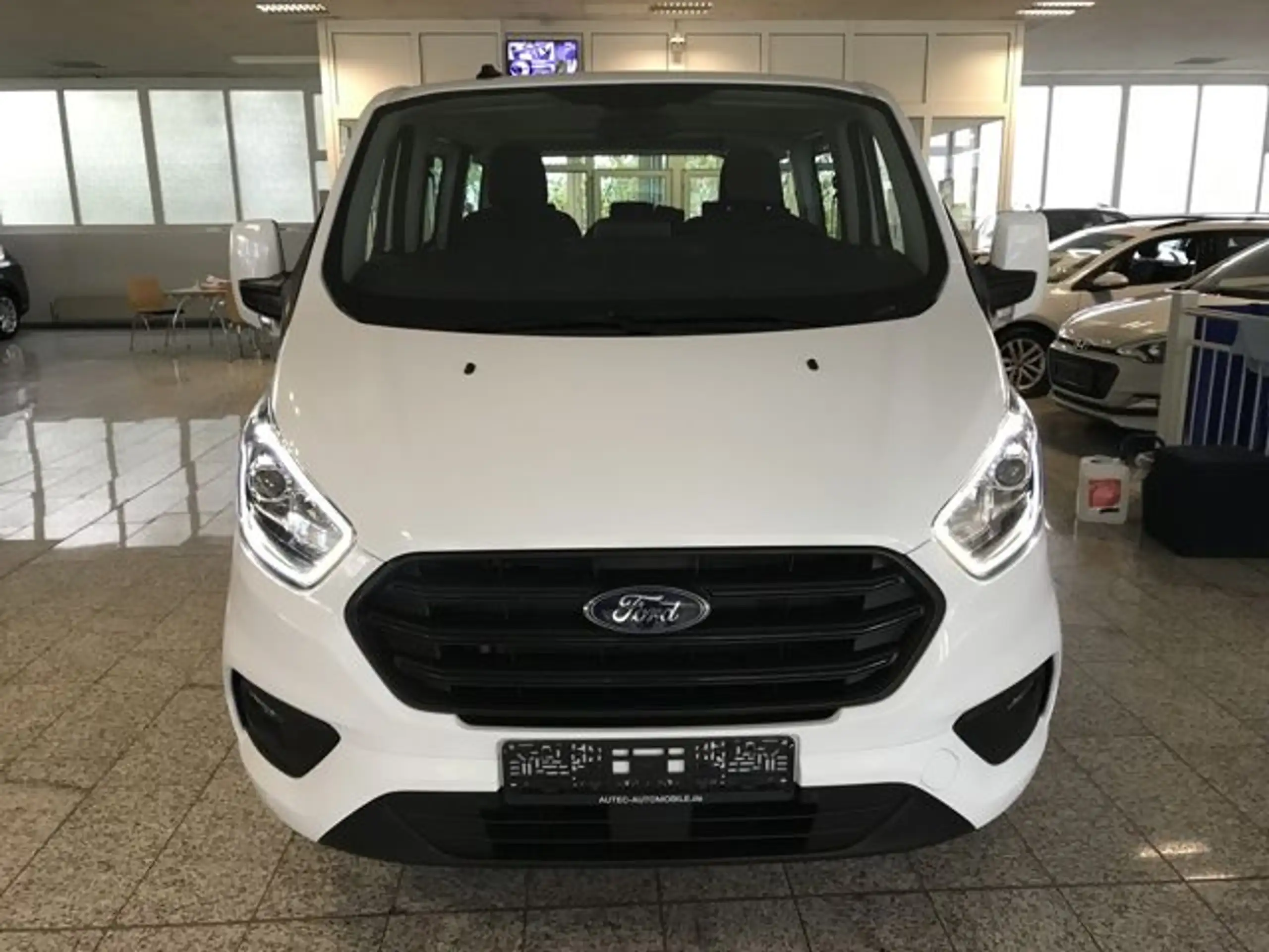 Ford - Transit Custom