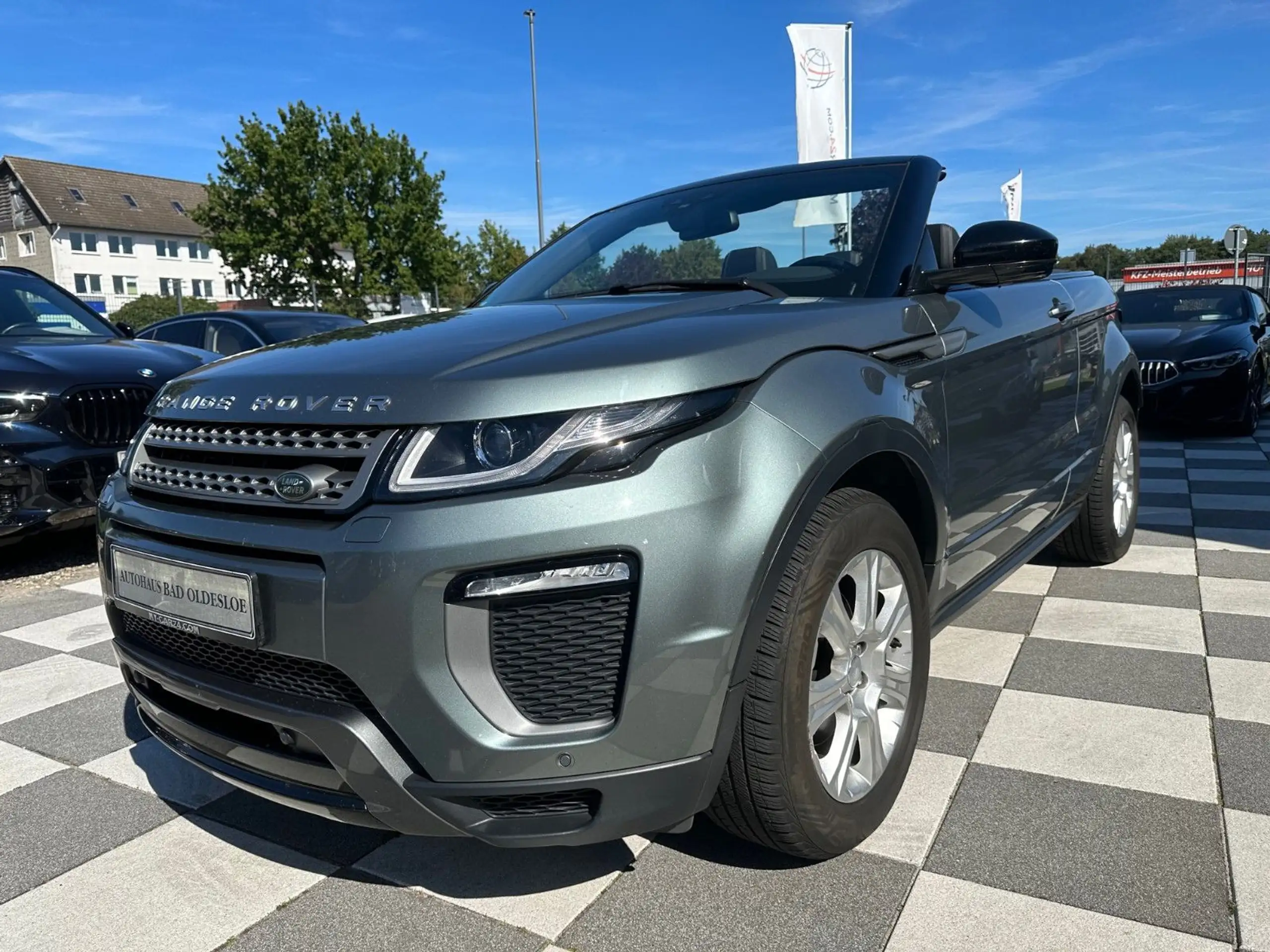 Land Rover - Range Rover Evoque