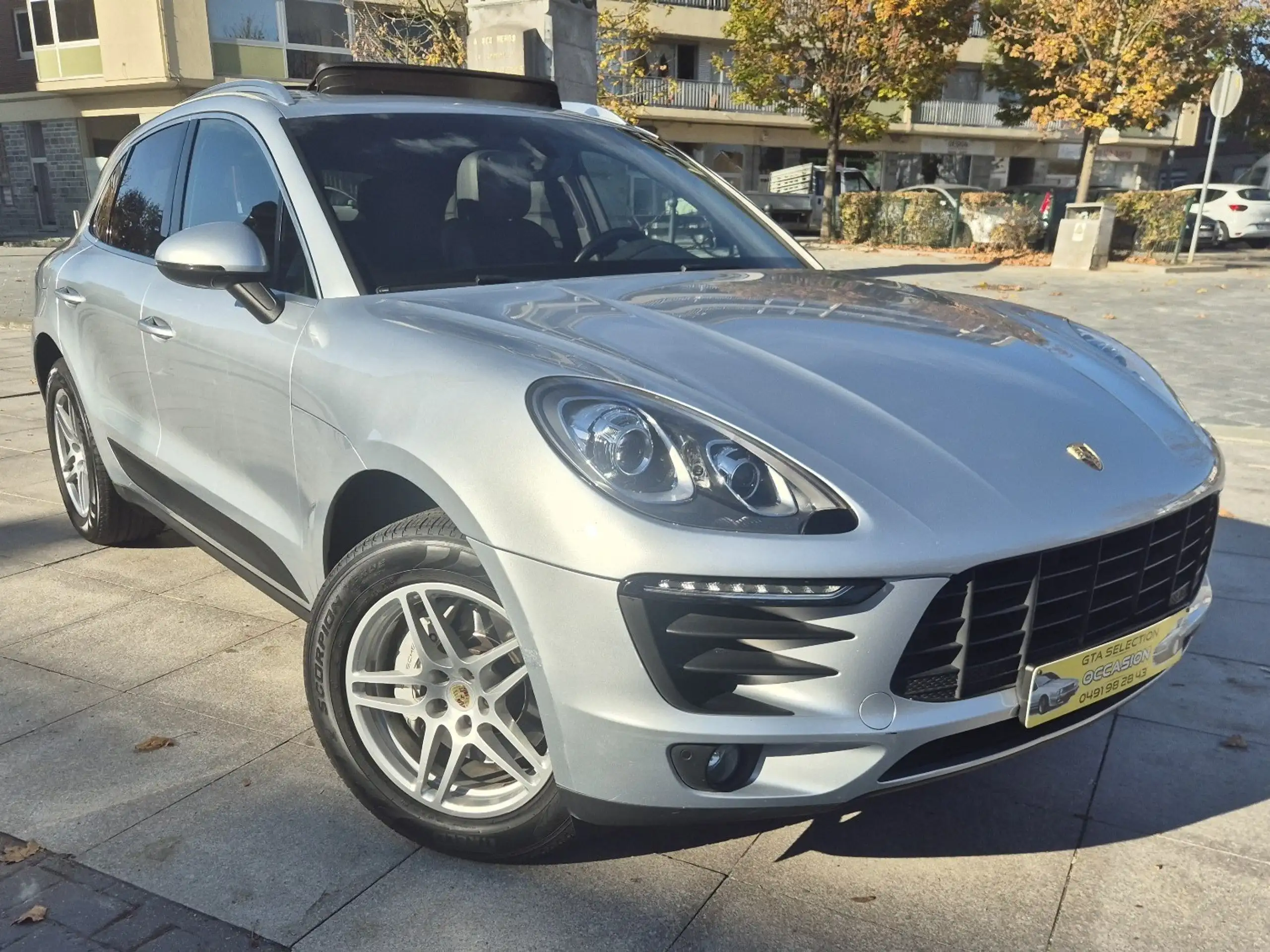 Porsche - Macan