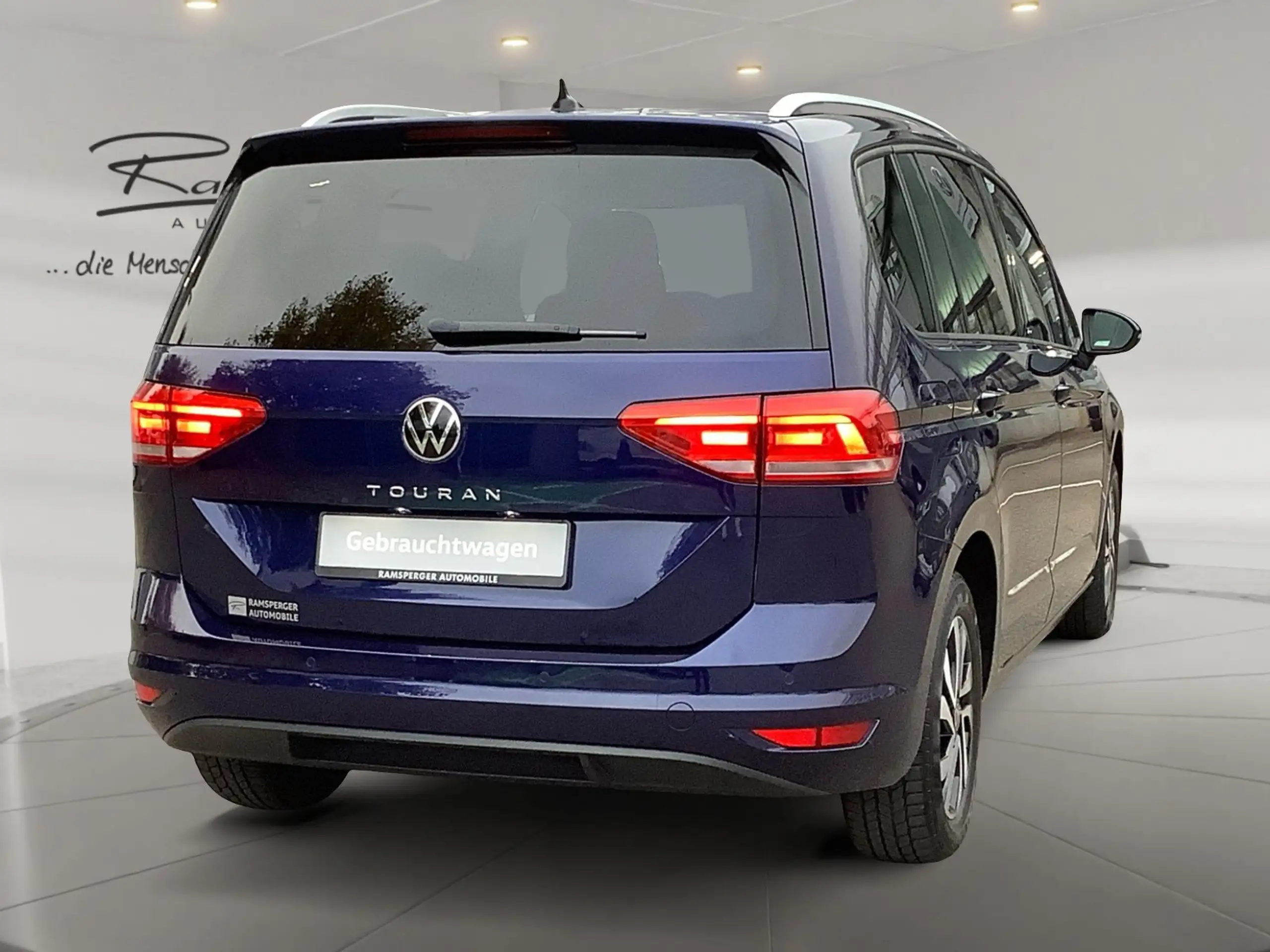 Volkswagen - Touran