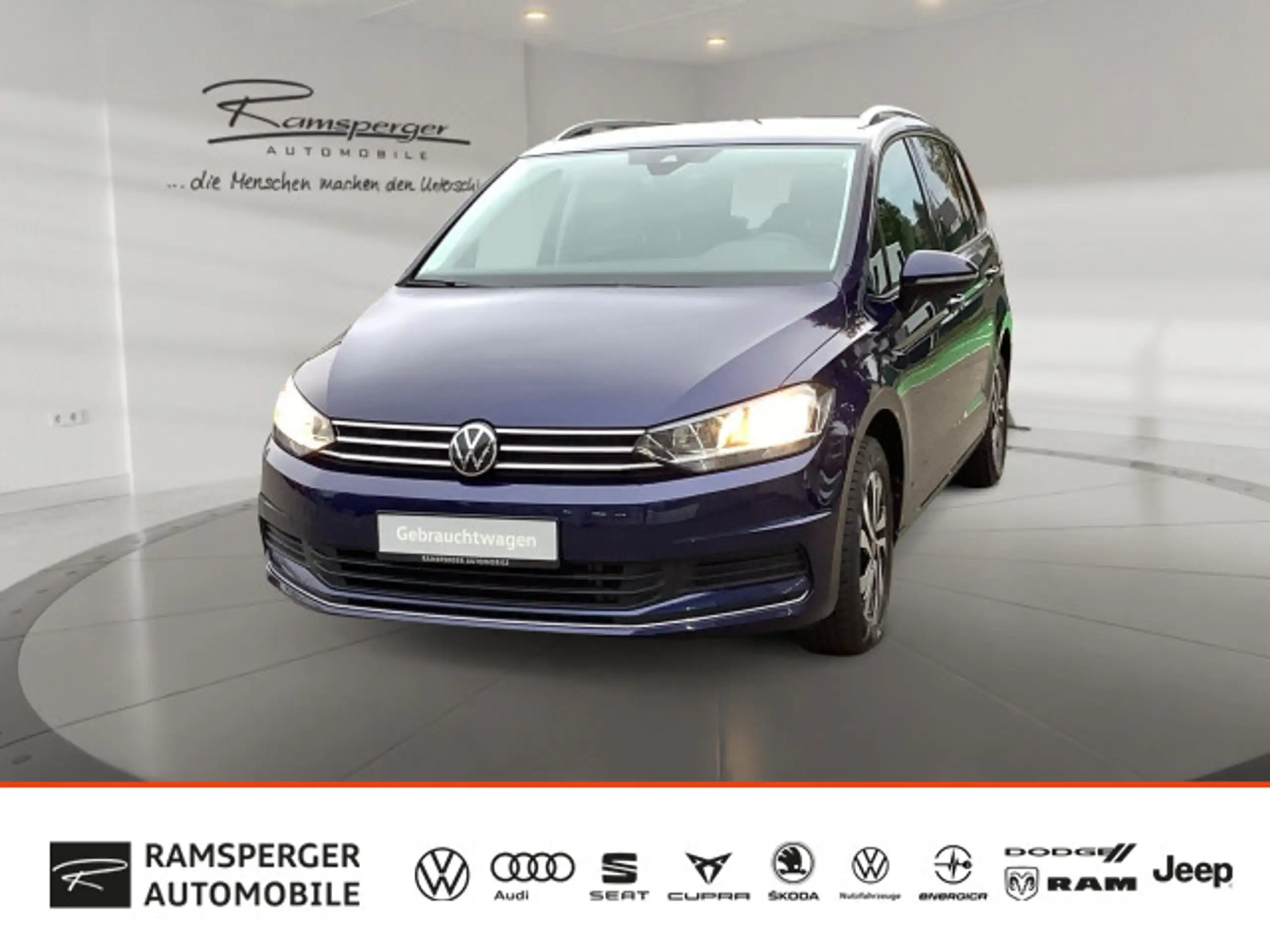 Volkswagen - Touran