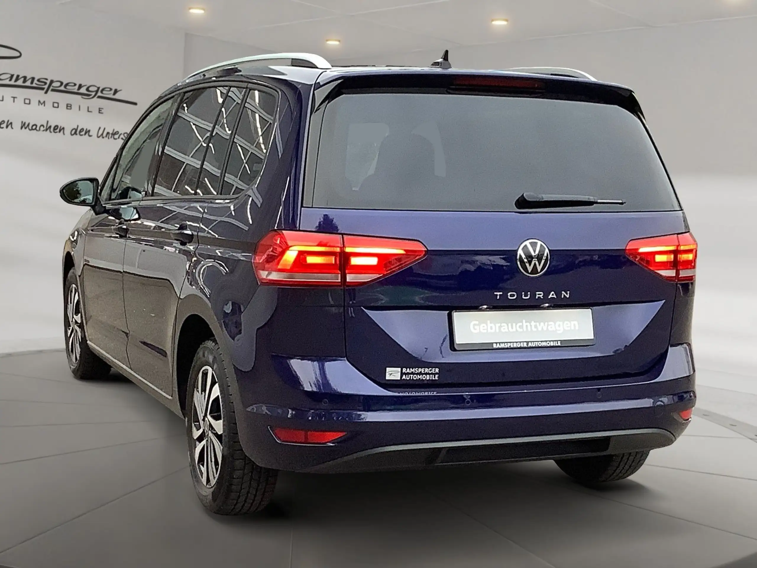 Volkswagen - Touran