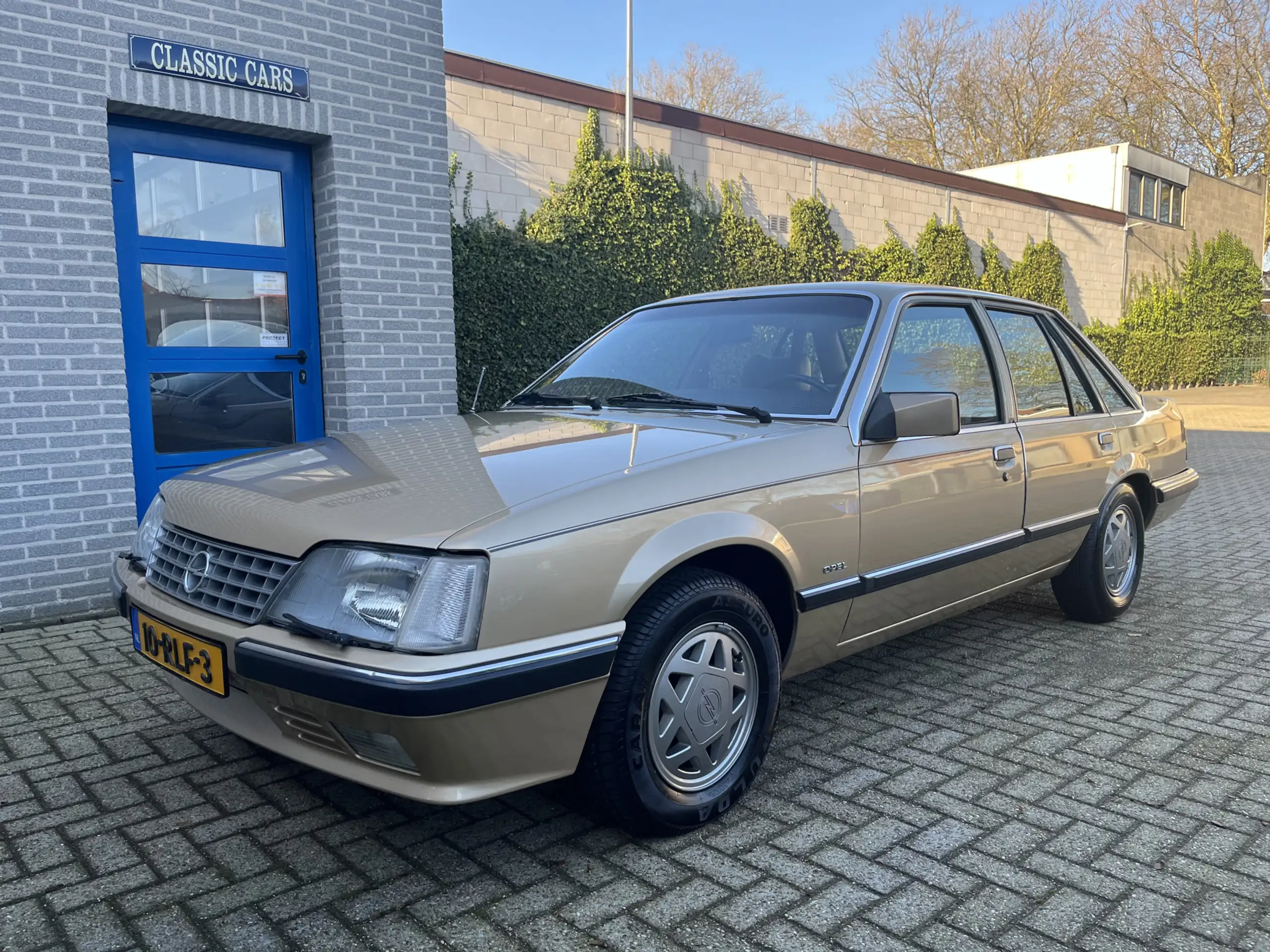 Opel - Senator