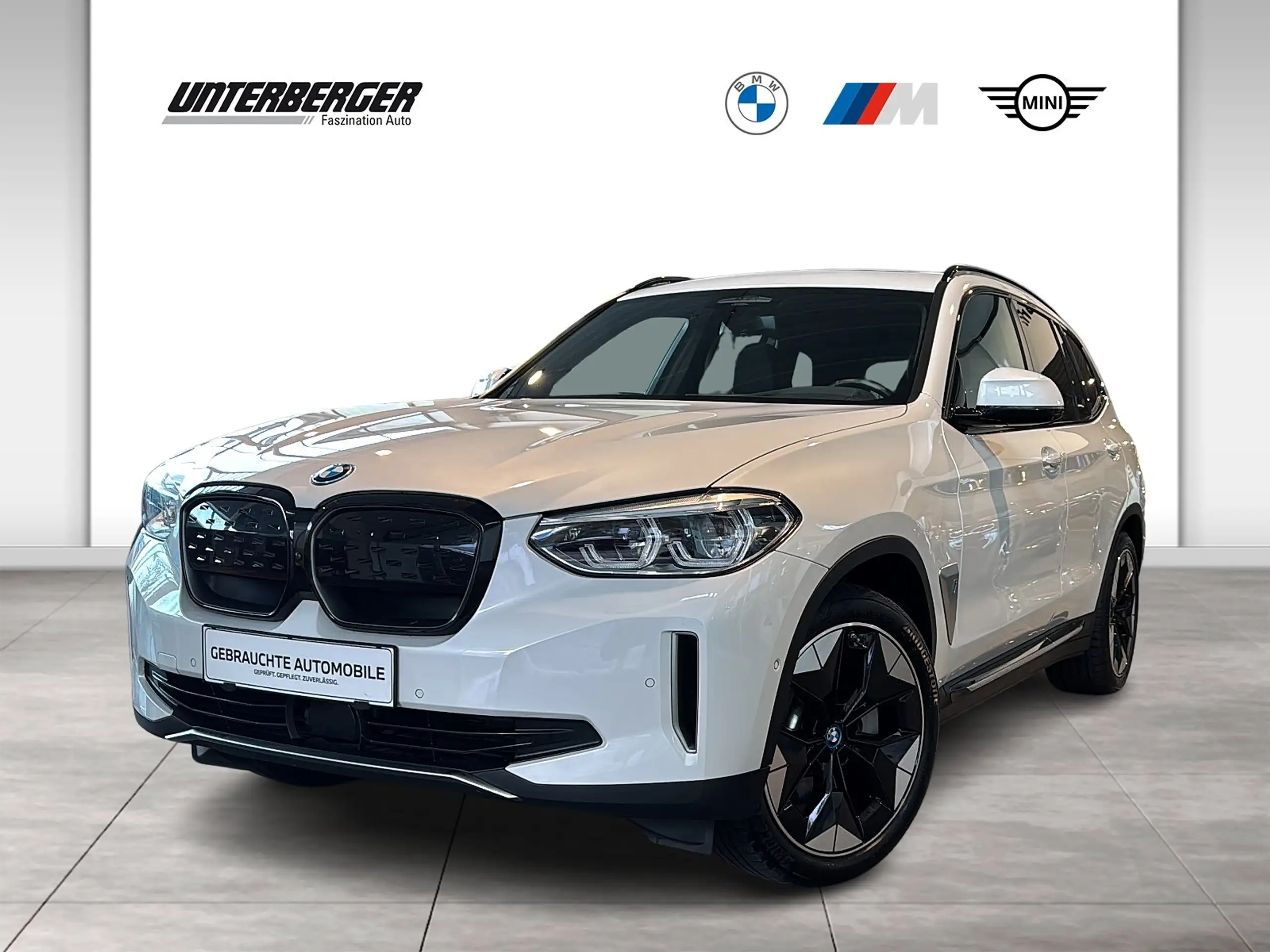 BMW iX3 2021