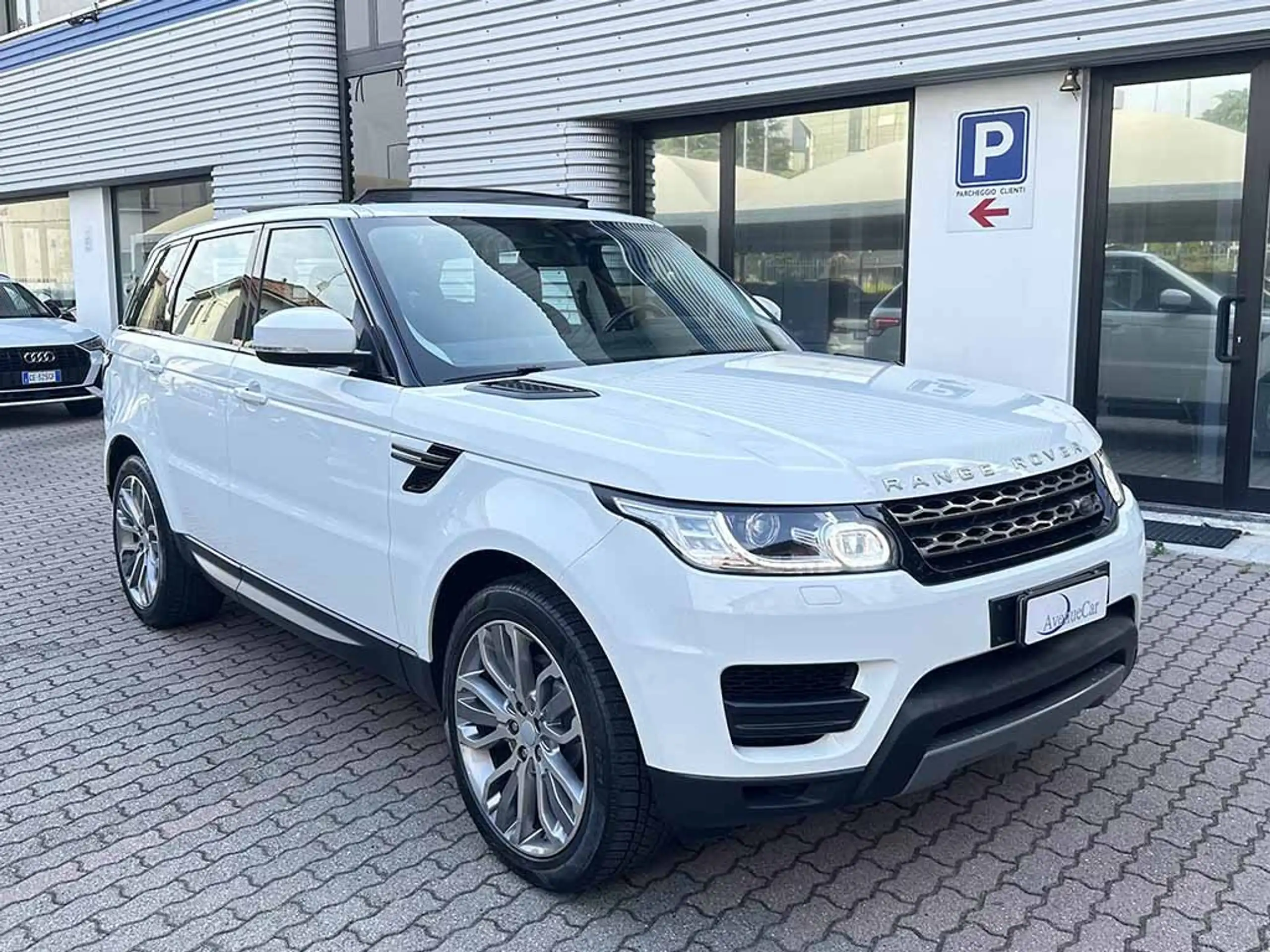 Land Rover - Range Rover Sport