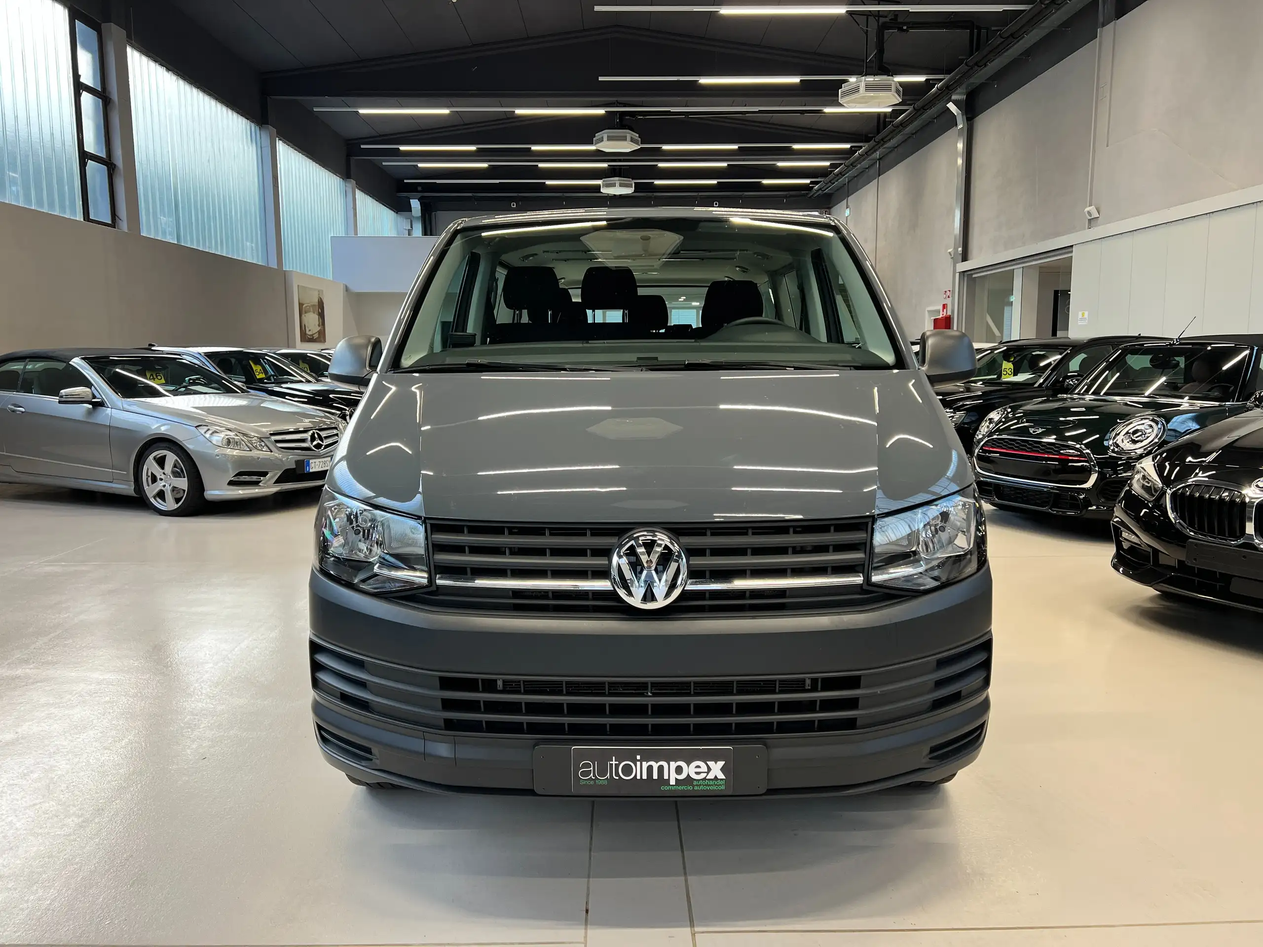 Volkswagen - T6 Caravelle