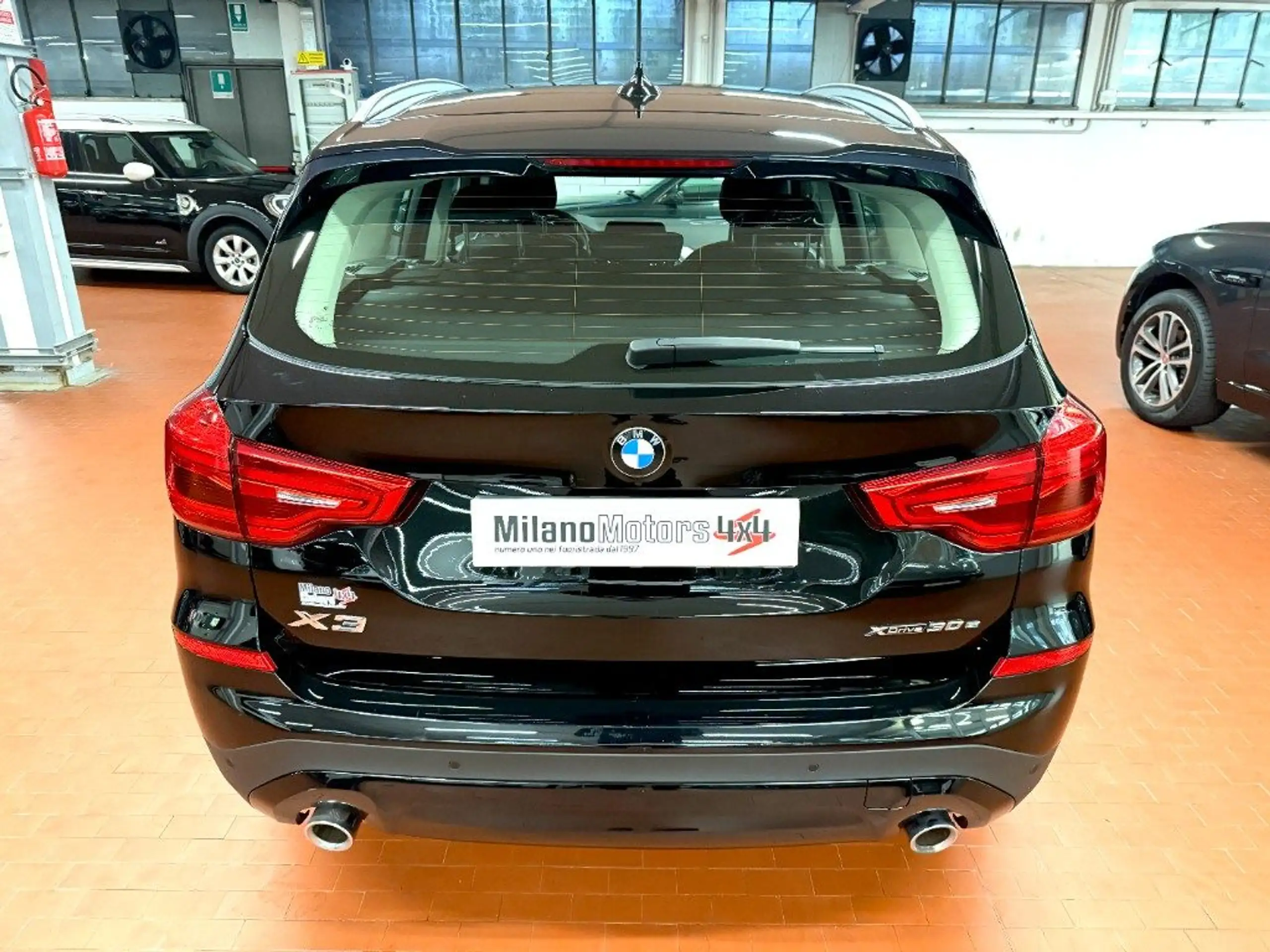 BMW - X3