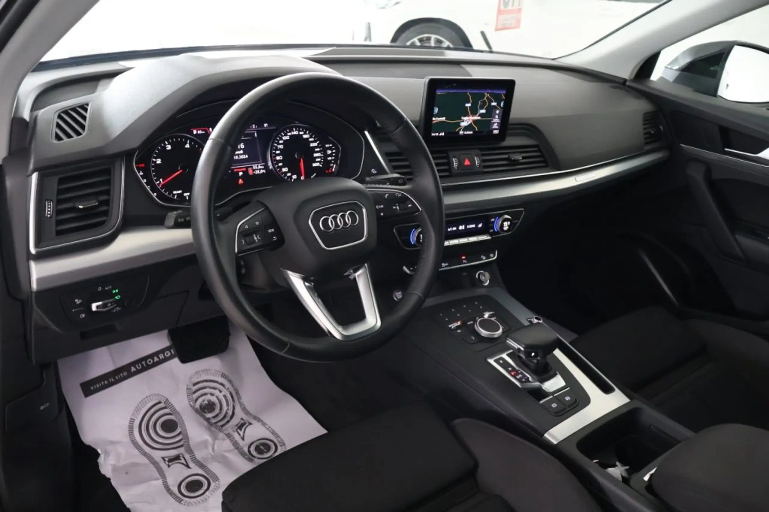 Audi - Q5