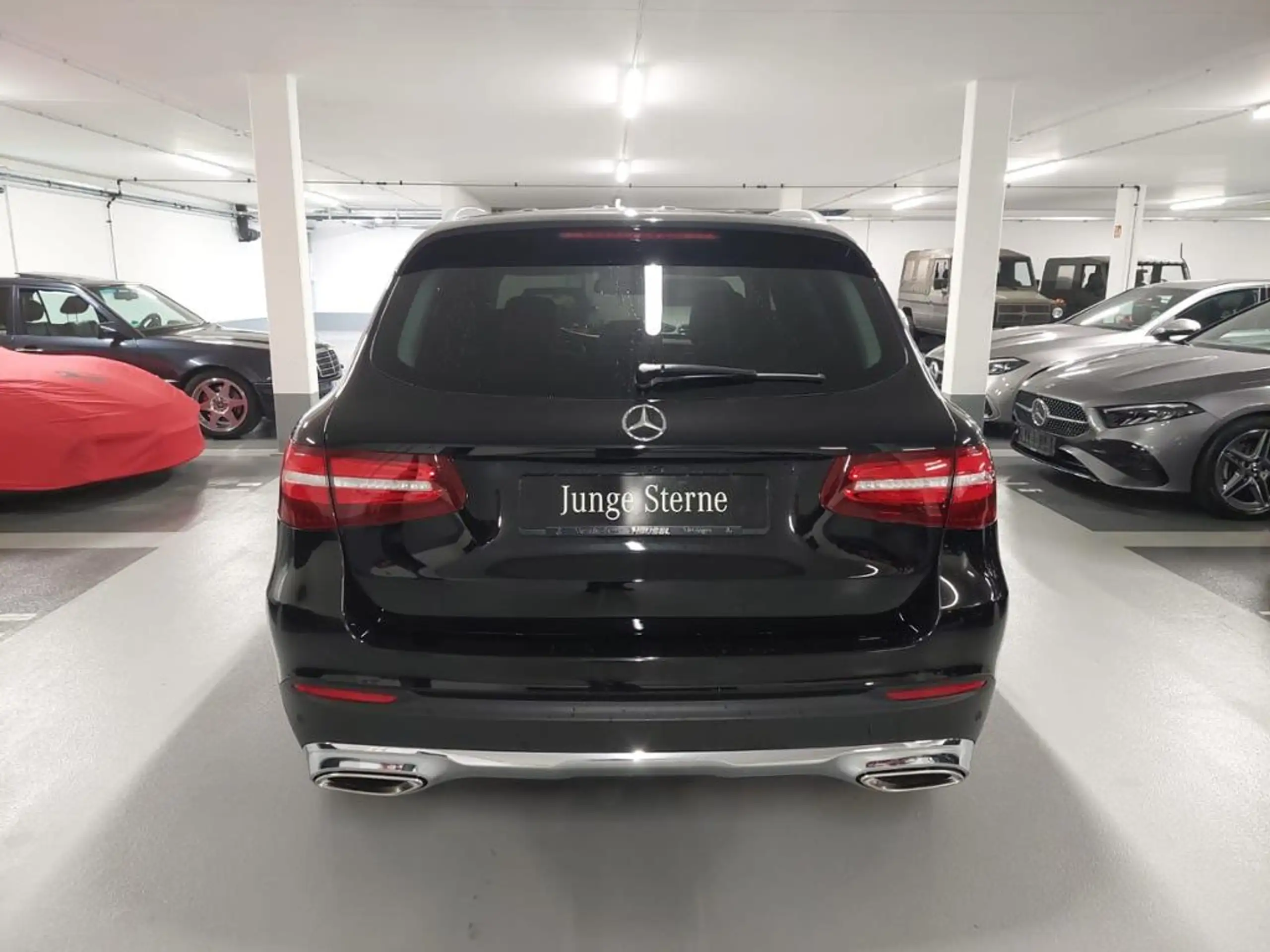 Mercedes-Benz - GLC 250