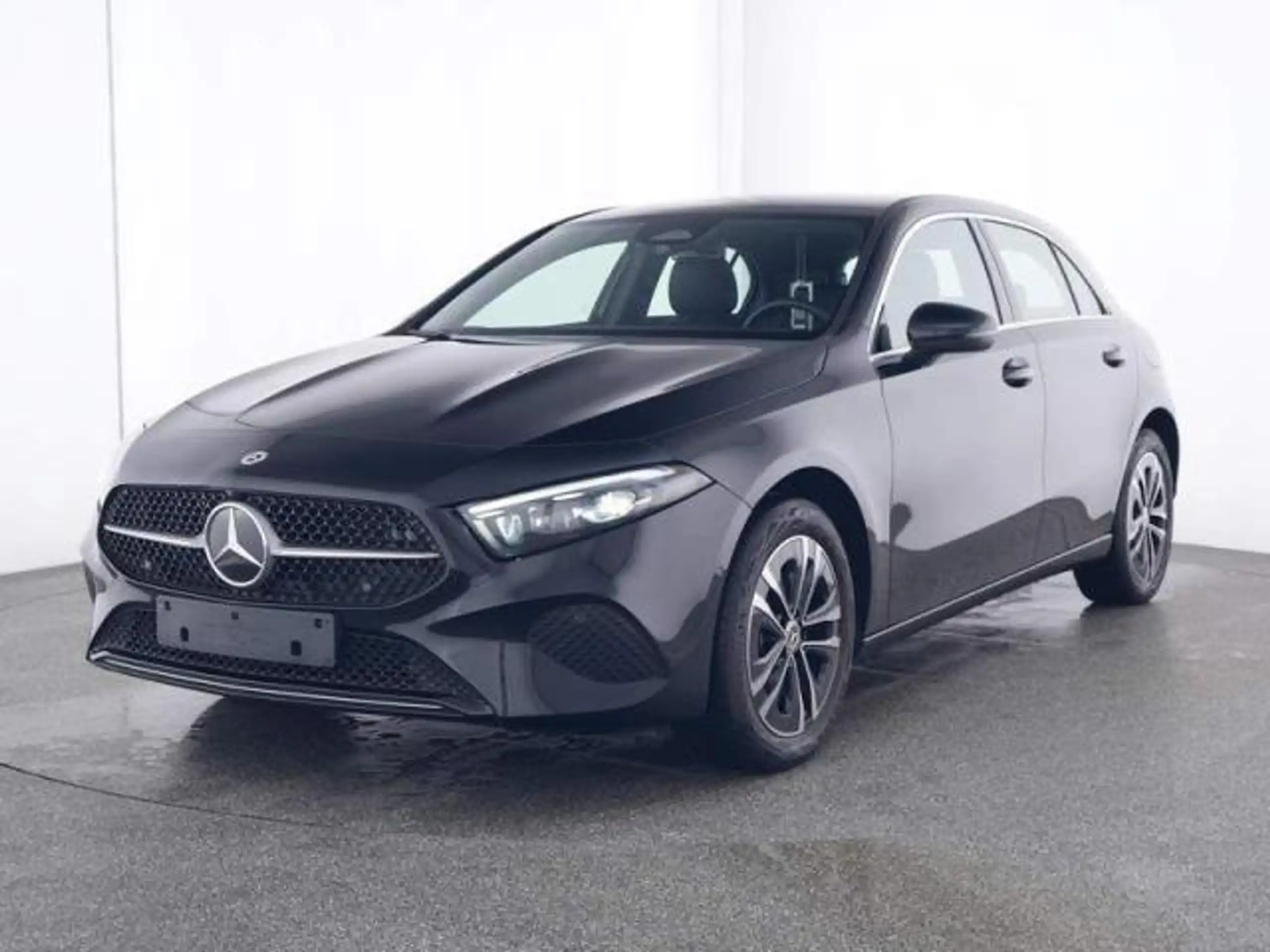 Mercedes-Benz A 250 2023