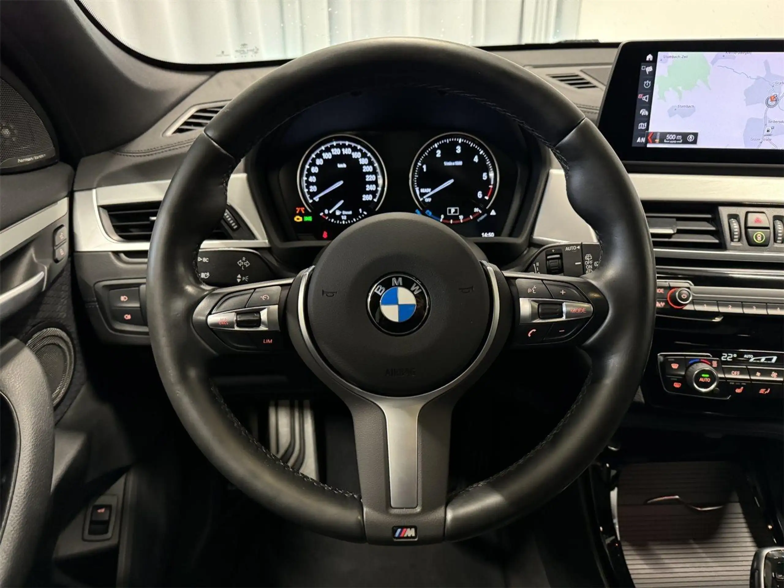 BMW - X1