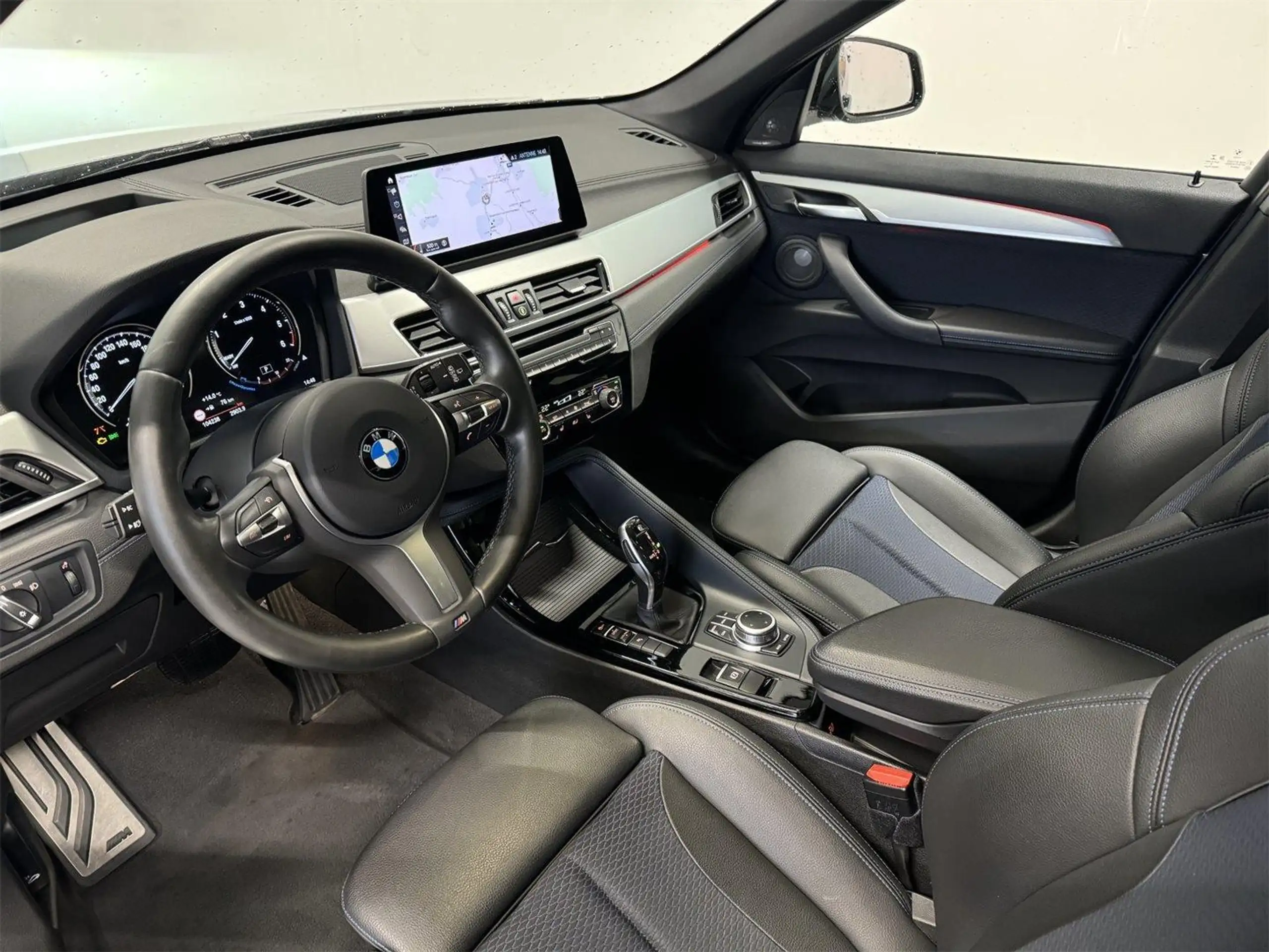 BMW - X1