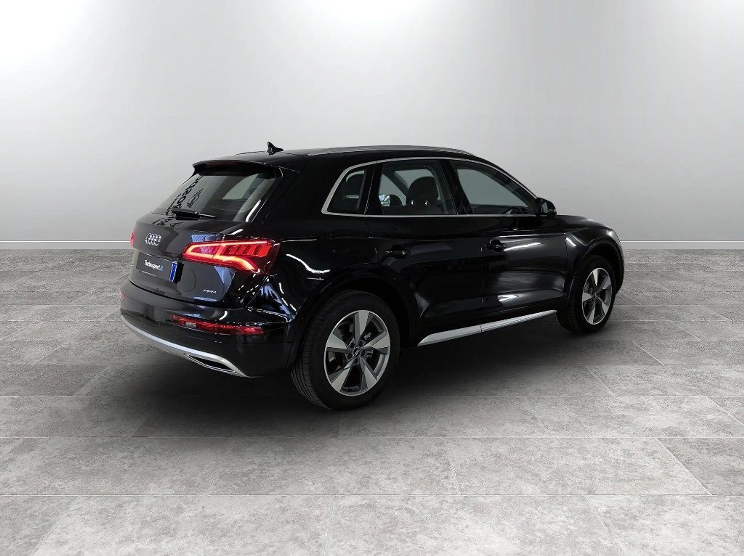 Audi - Q5