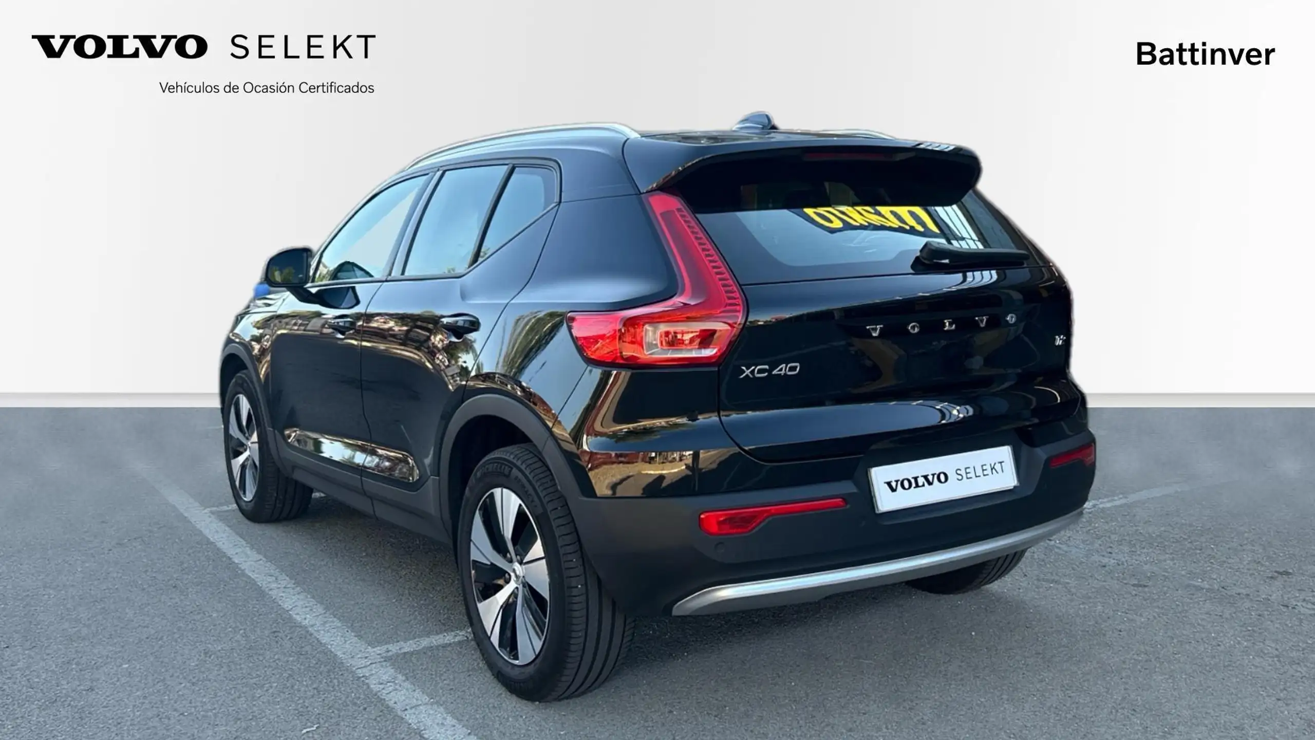 Volvo - XC40