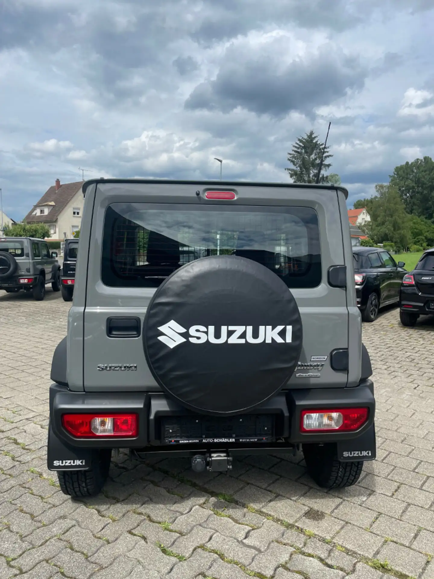 Suzuki - Jimny