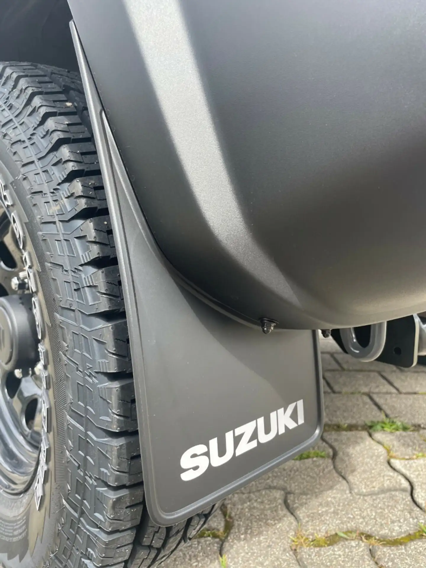 Suzuki - Jimny