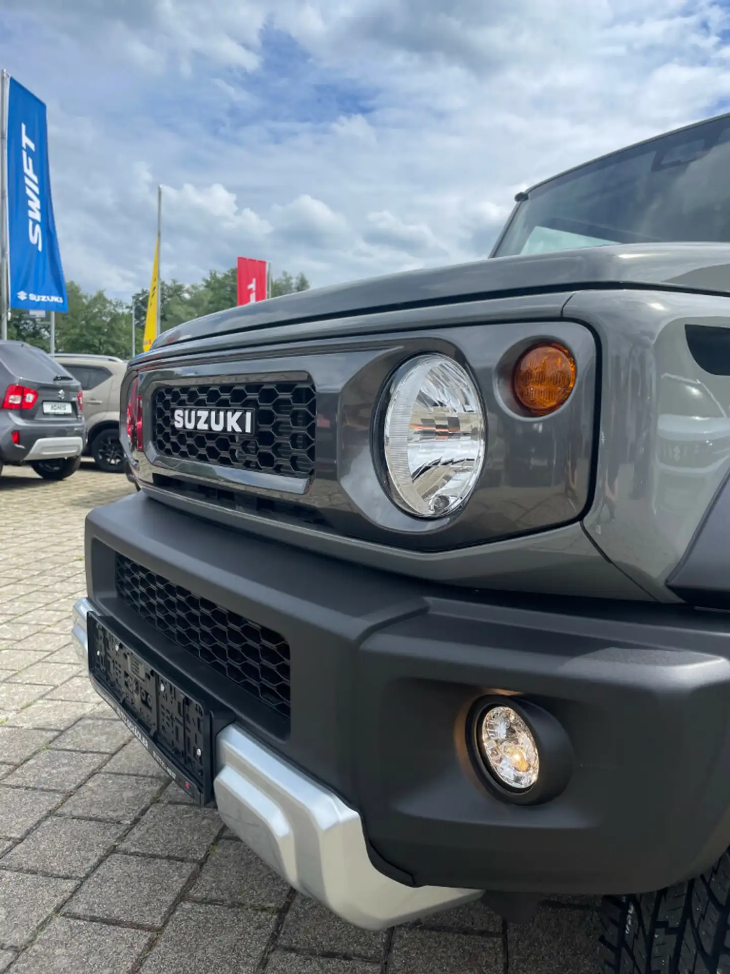 Suzuki - Jimny