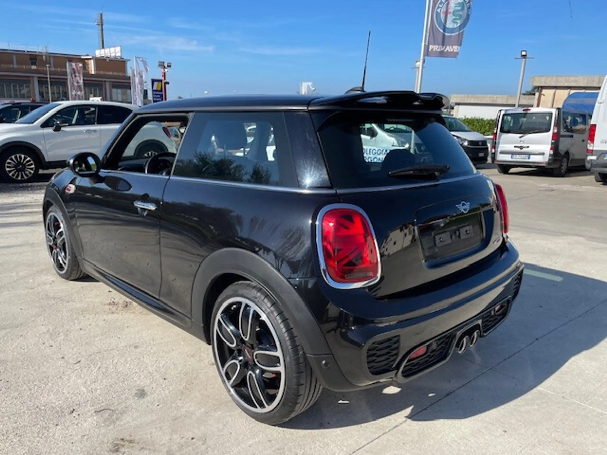 MINI - John Cooper Works