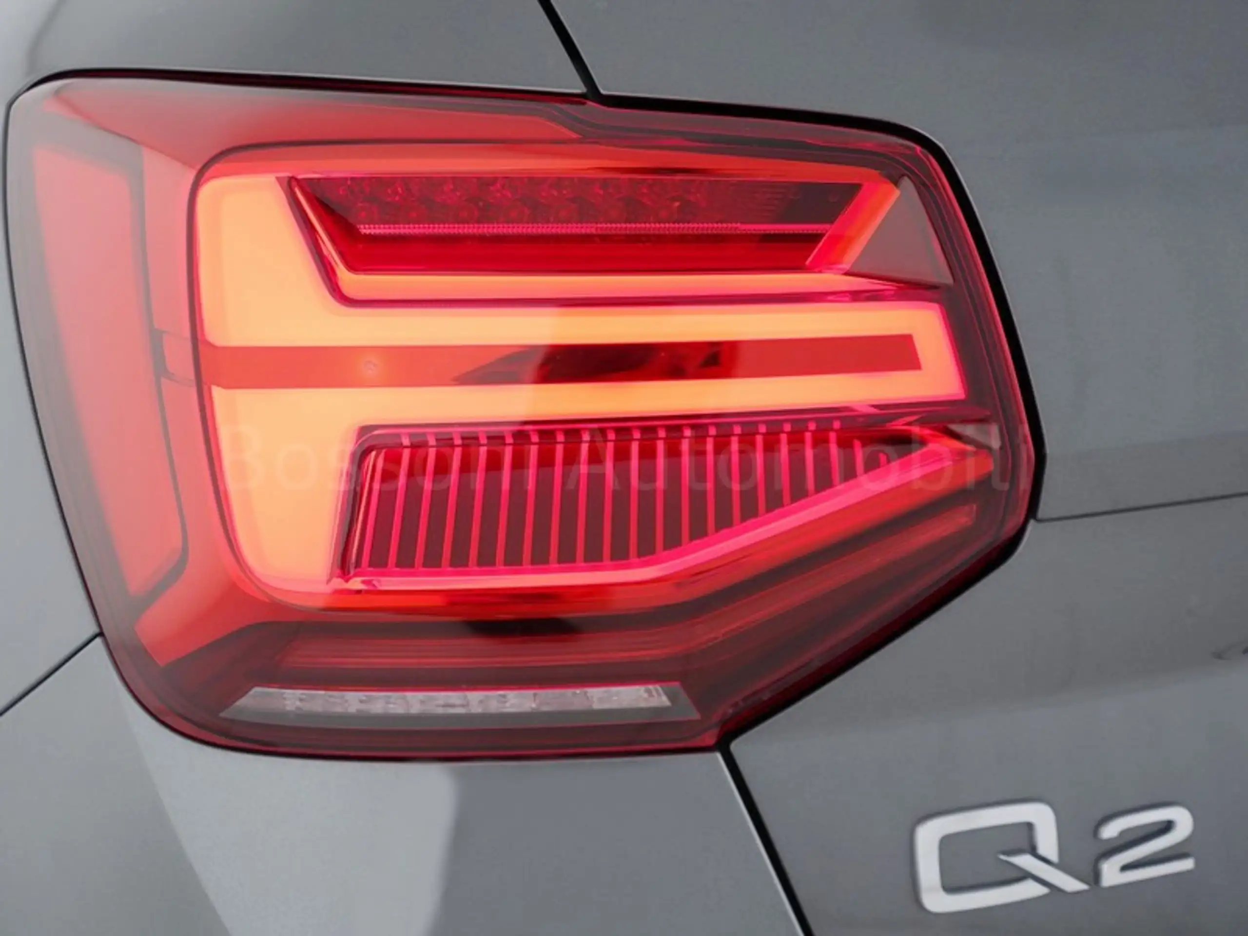 Audi - Q2