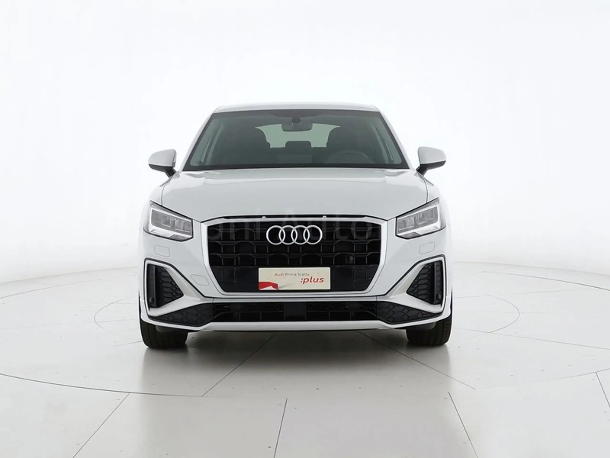 Audi - Q2