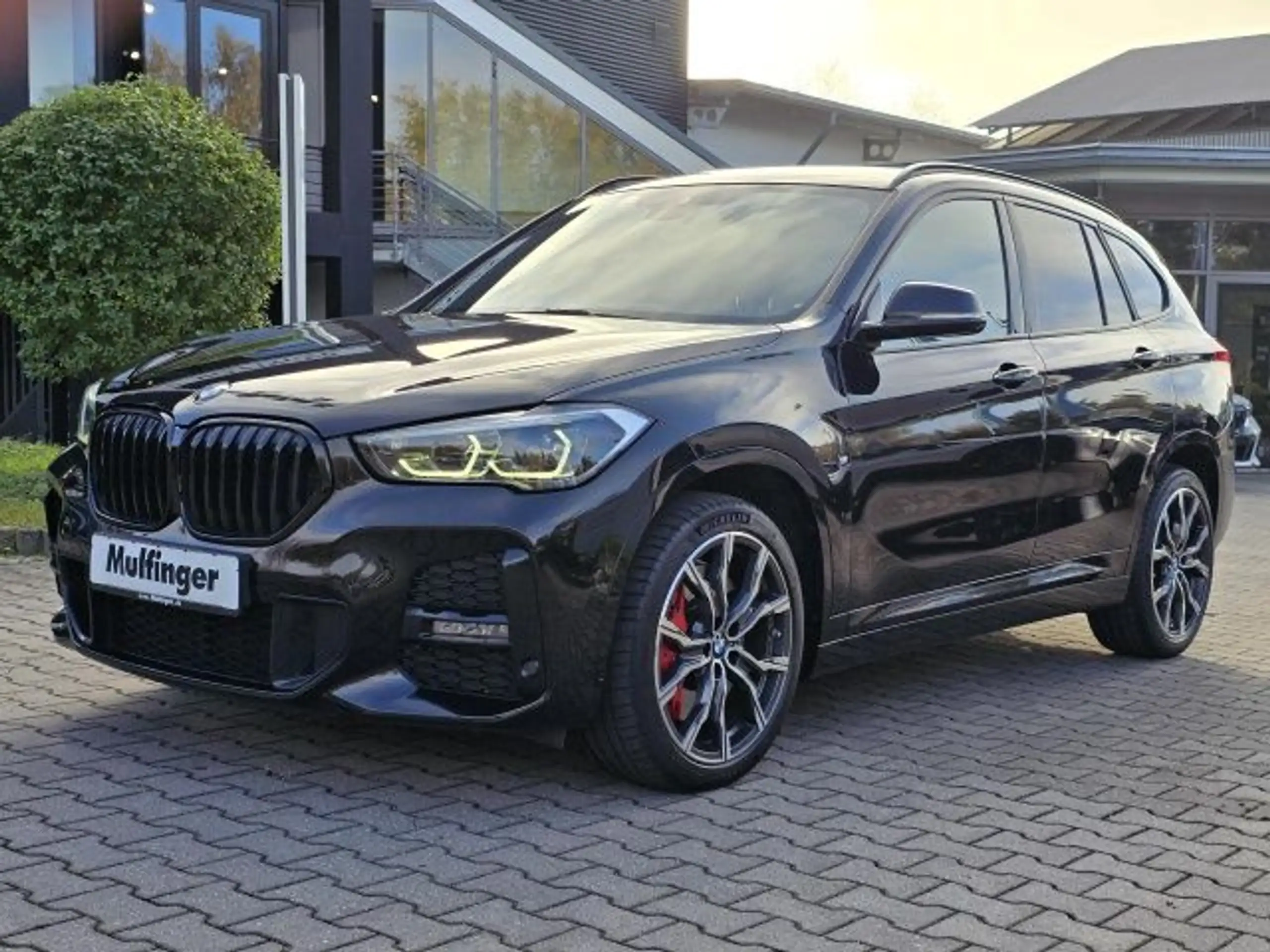 BMW - X1