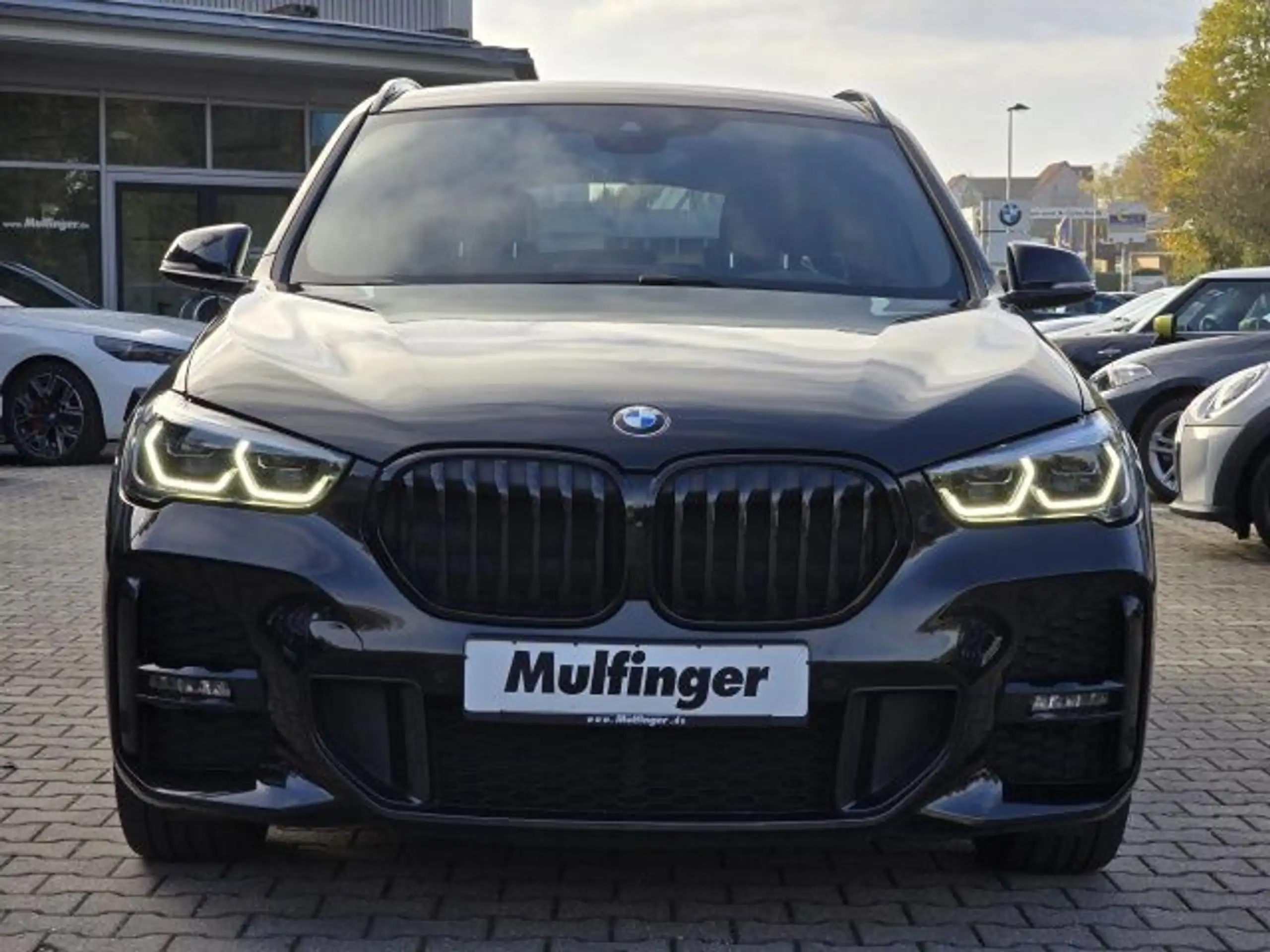 BMW - X1