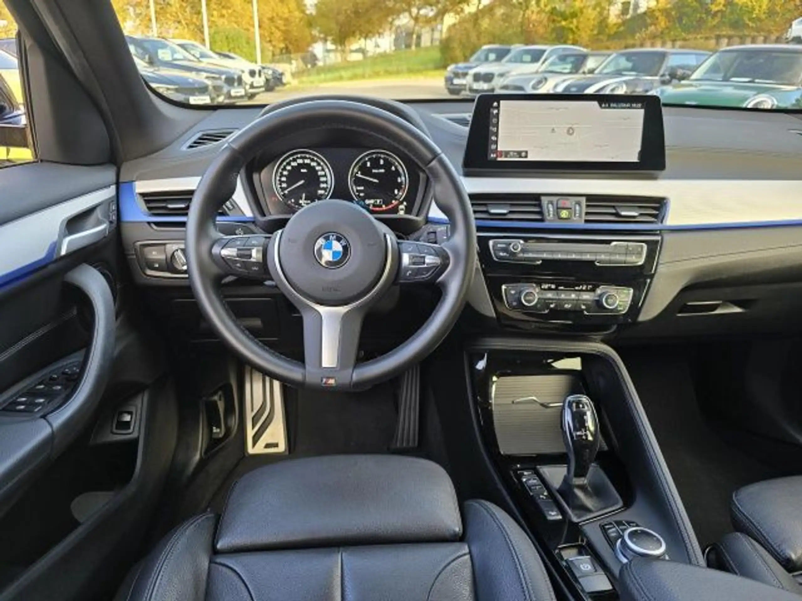 BMW - X1