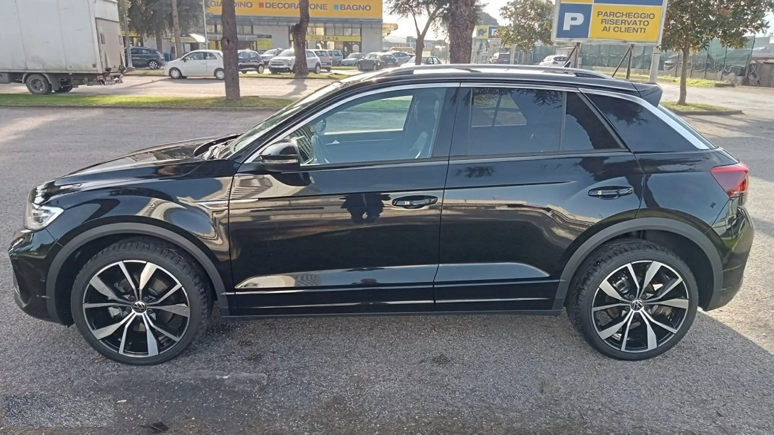 Volkswagen - T-Roc